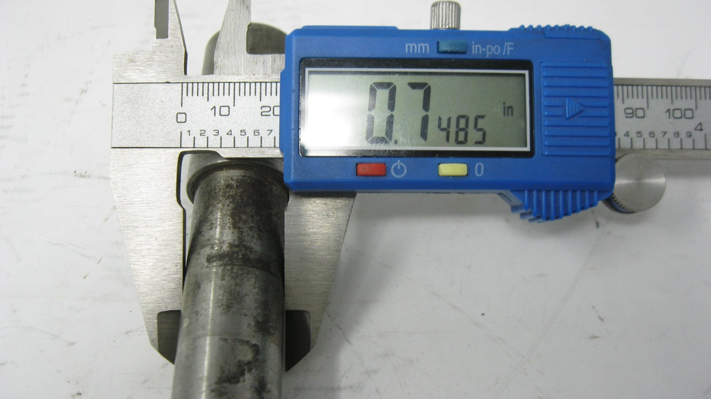 Harley-Davidson OEM 9-1/2" x 3/4" Shovelhead, Ironhead Front Axle (#6)