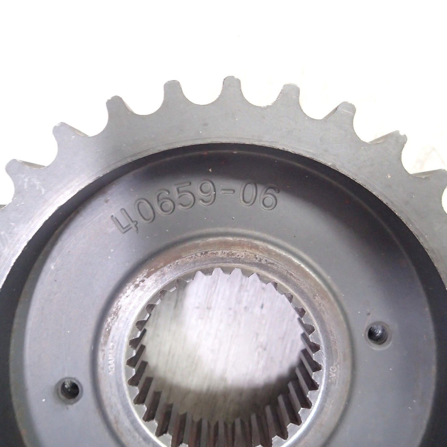Harley-Davidson OEM 2006-17 32 Tooth Transmission Sprocket 40659-06