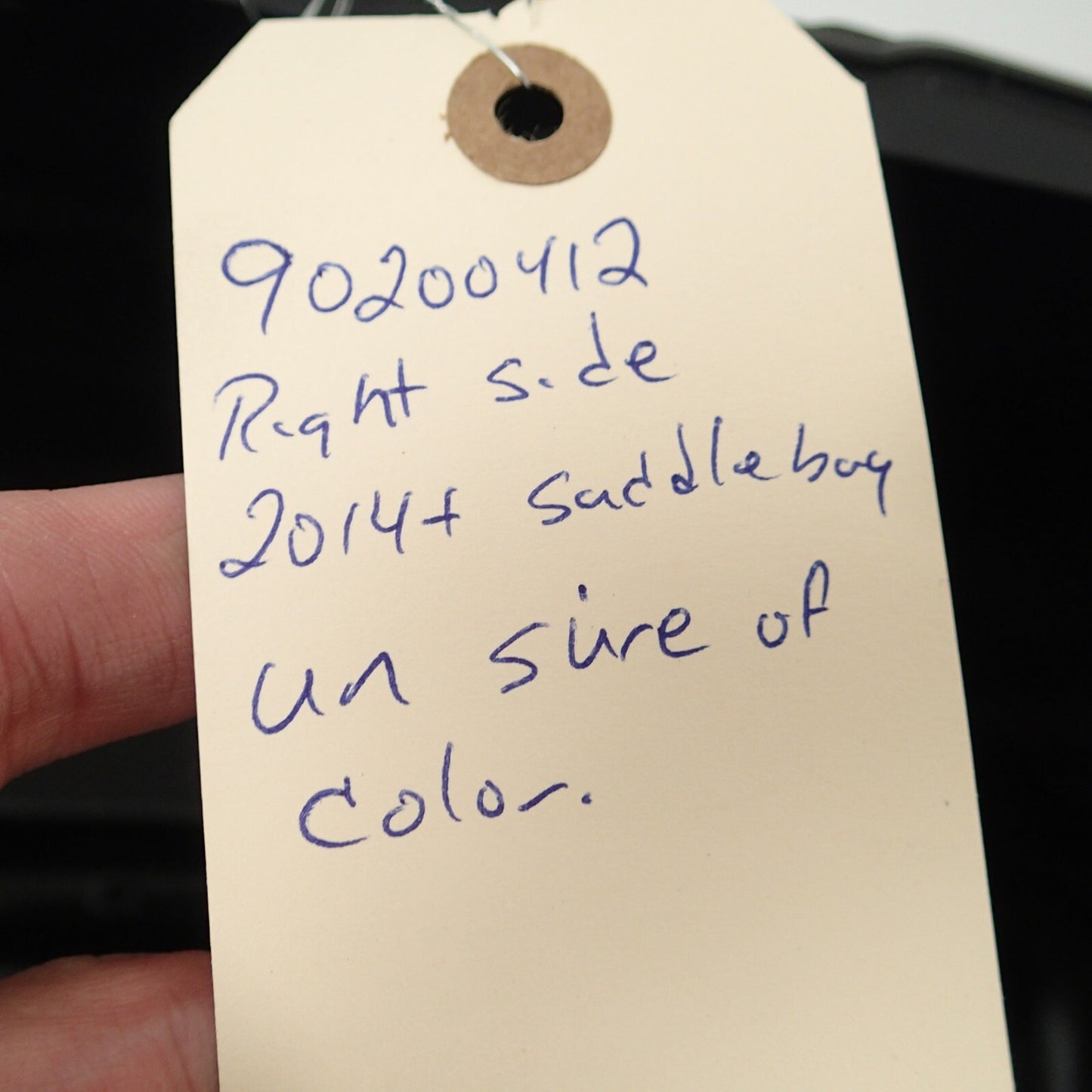 Harley Davidson Touring RIGHT Side Saddlebag Bottom RIVER ROCK GRAY 90200412