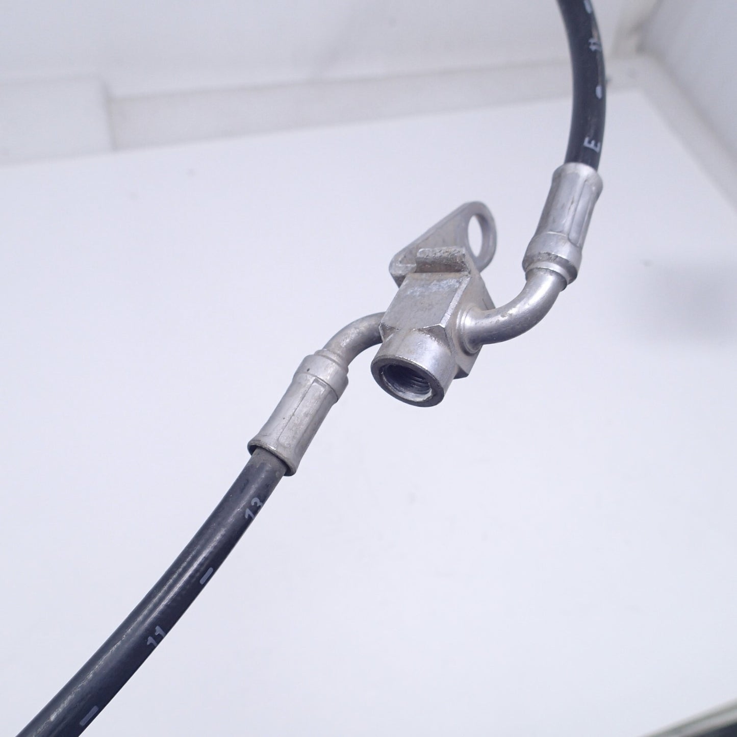 HARLEY-DAVIDSON BRAKE Line USED OEM 42261-11 FAT BOY