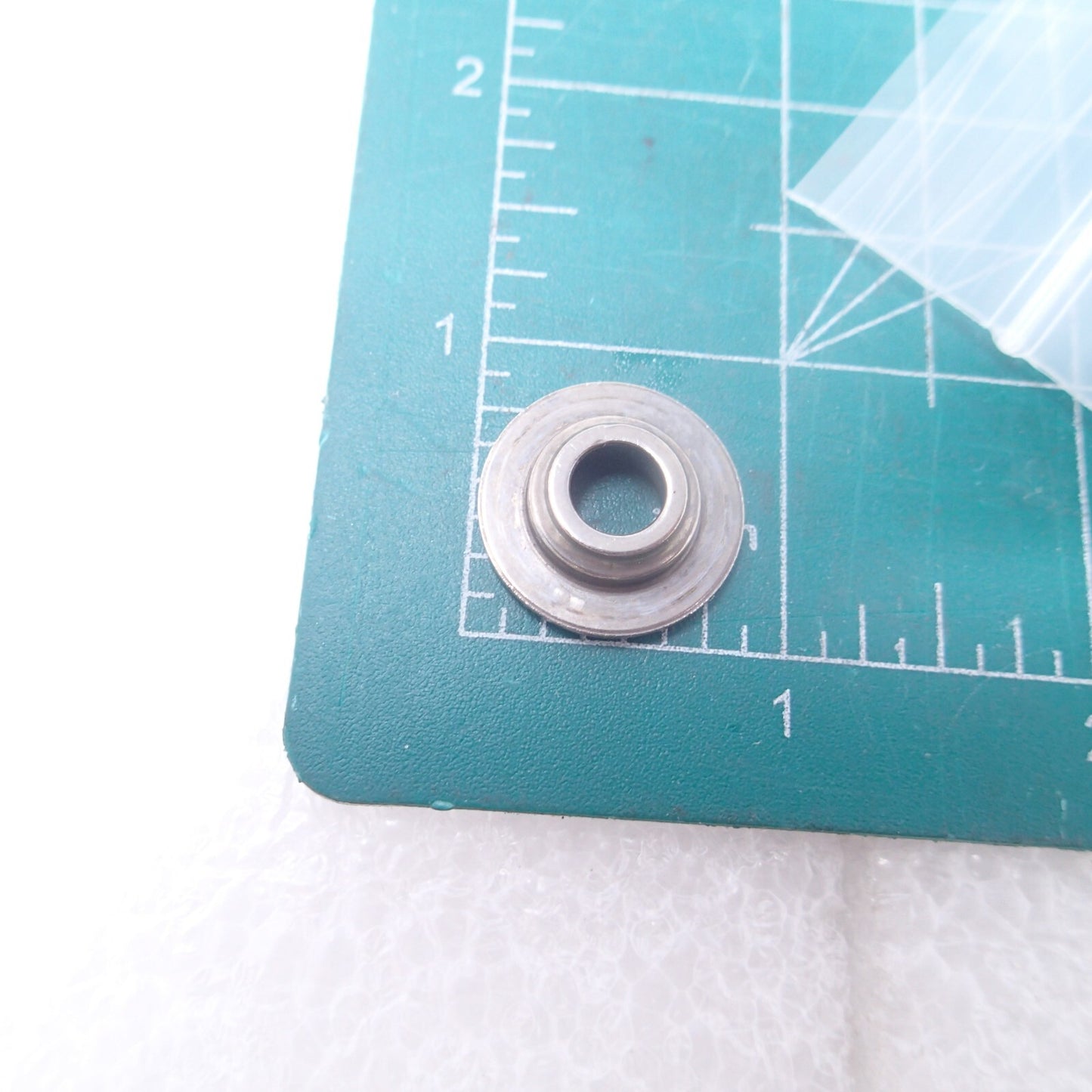 HARLEY OEM TOP COLLAR VALVE KEEPER 18100045 / Valve Spring