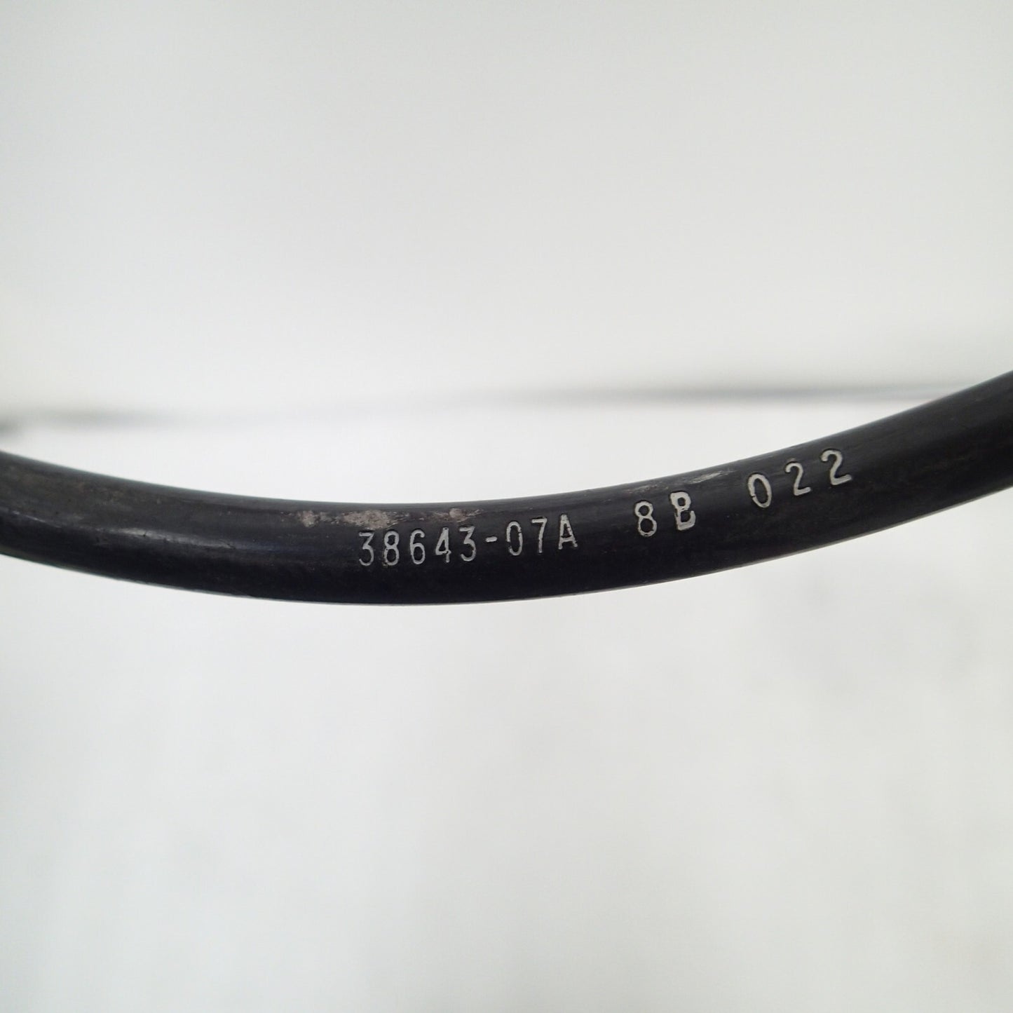 USED HARLEY-DAVIDSON CLUTCH CABLE PART OEM 38643-07a (63'' inch)