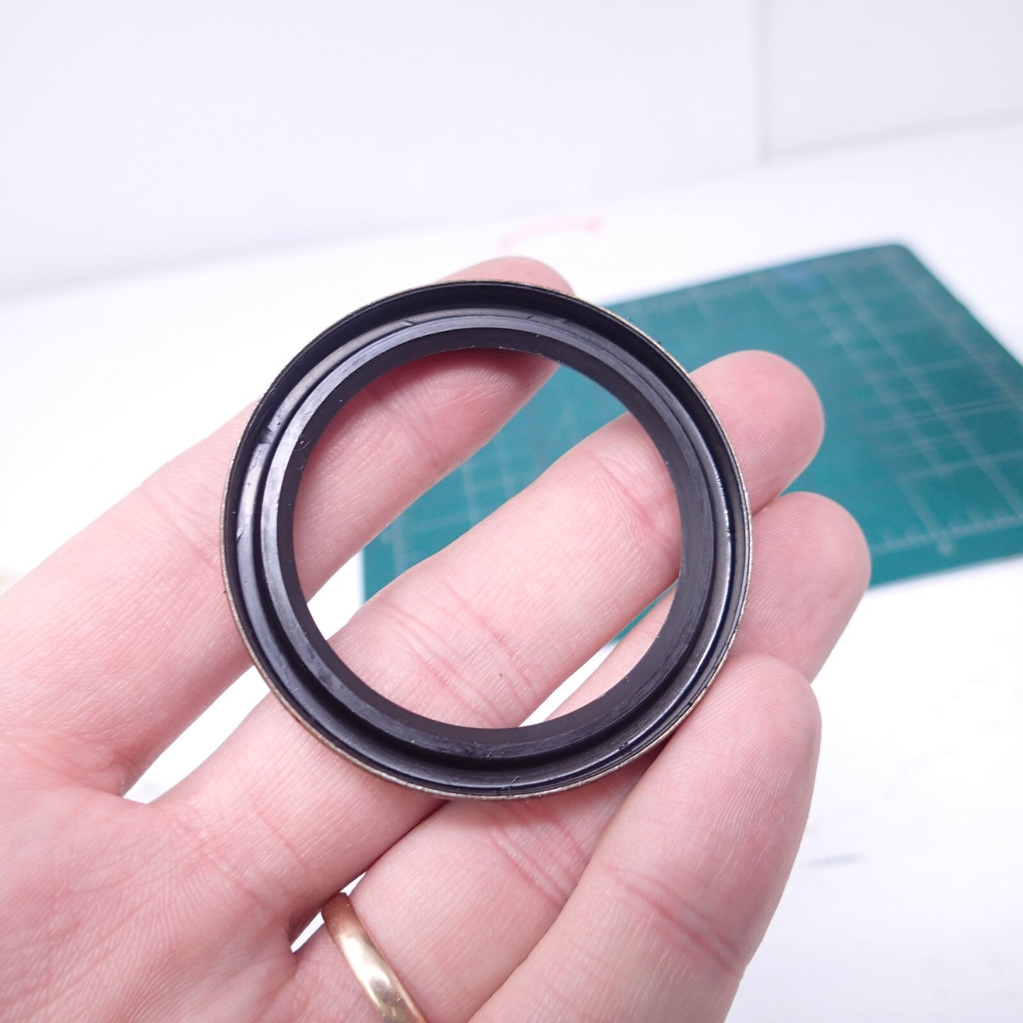 Harley FL Fork Seals 1949 - early 1977 PAIR of 45852-48 Shovelhead Panhead 41mm