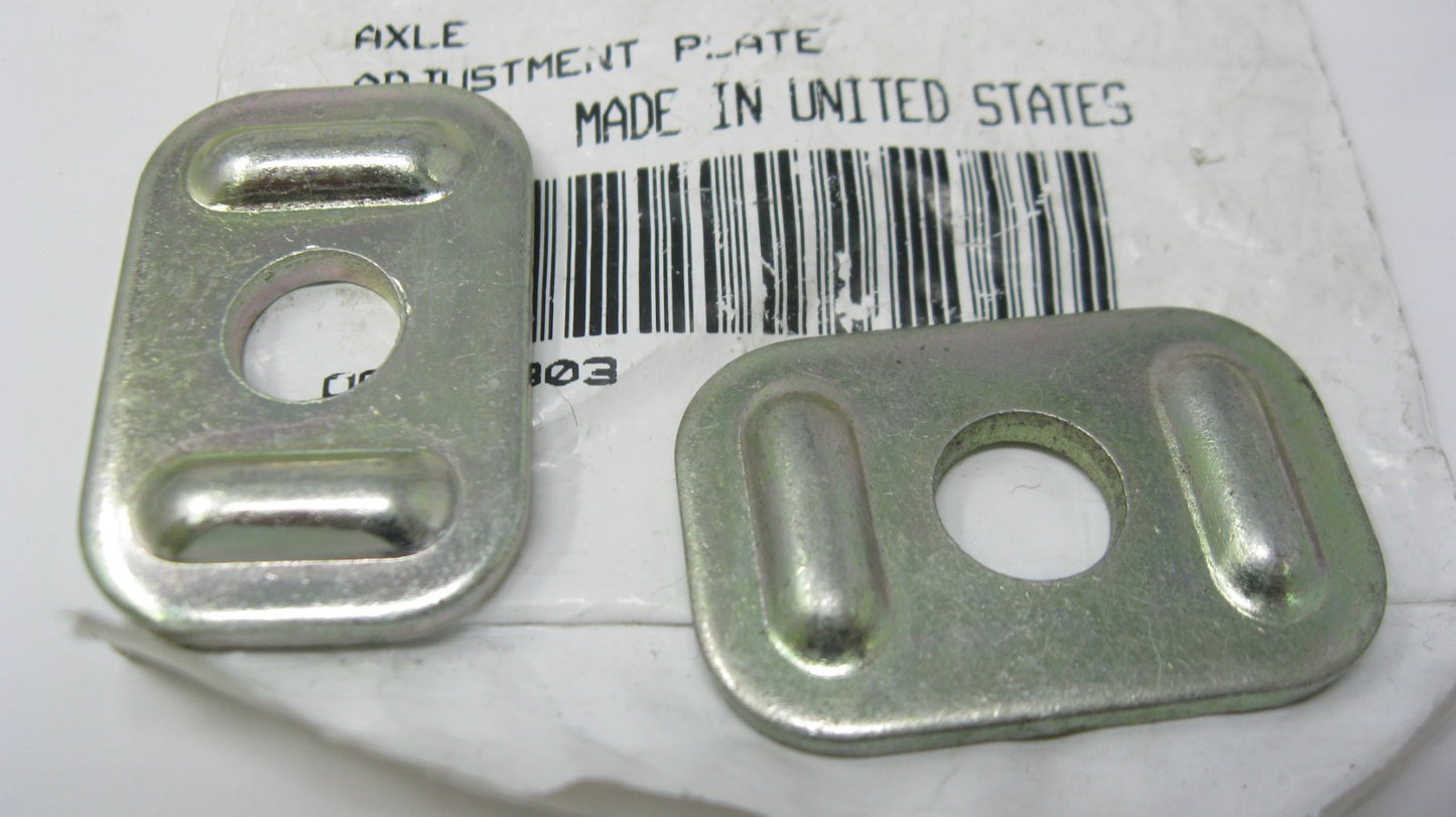 Harley-Davidson OEM NOS PAIR of 93-04 Sportster Axle Adjustment Plates 47554-73A