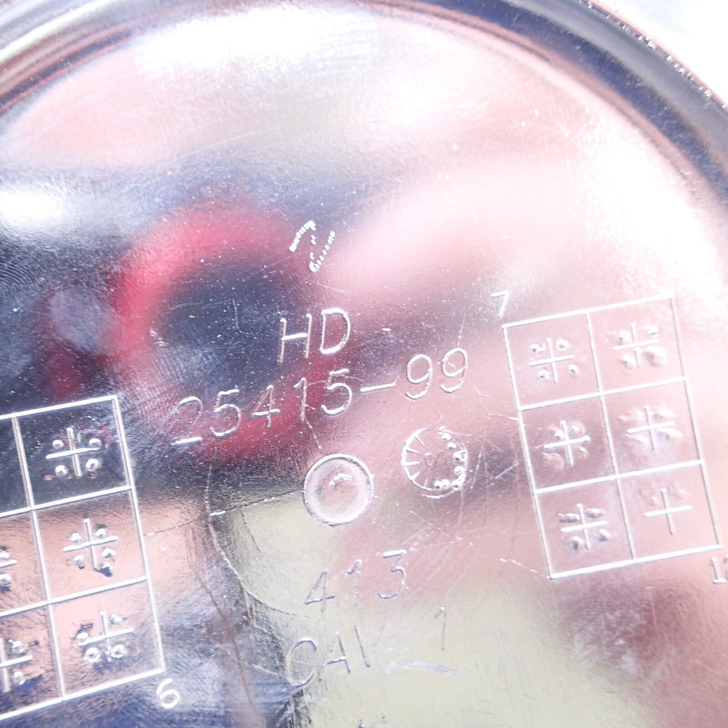 USED HD Harley-Davidson Street Glide 5 Bolt Derby Cover Chrome 25415-99