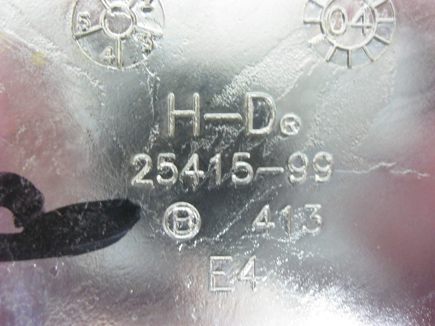 Harley-Davidson OEM 99-06 5-Hole Chrome Derby Cover (Casting #25415-99) 60668-99