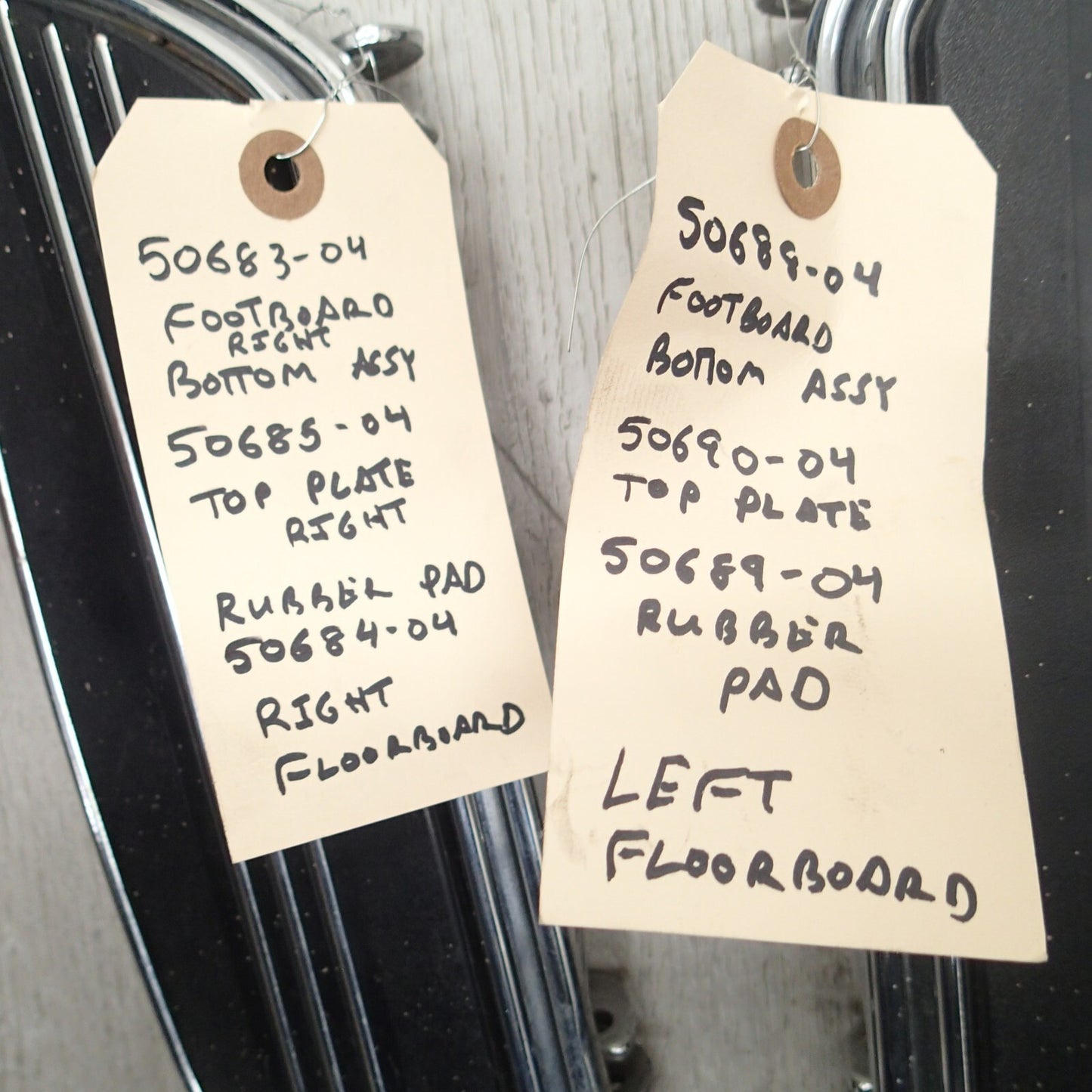 Harley Touring Road King Street Glide Left Right Footboard Floorboards 50683-04