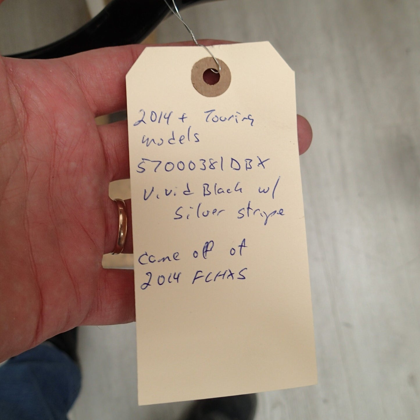 HARLEY FAIRING OUTER (VIVID BLACK) 57000381DBX 2014 + Touring models FLHXS