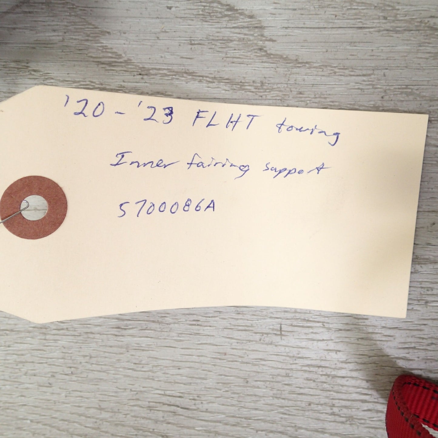 20-24 Harley Davidson Touring Front Fairing Radio Support Bracket + GPS Antenna