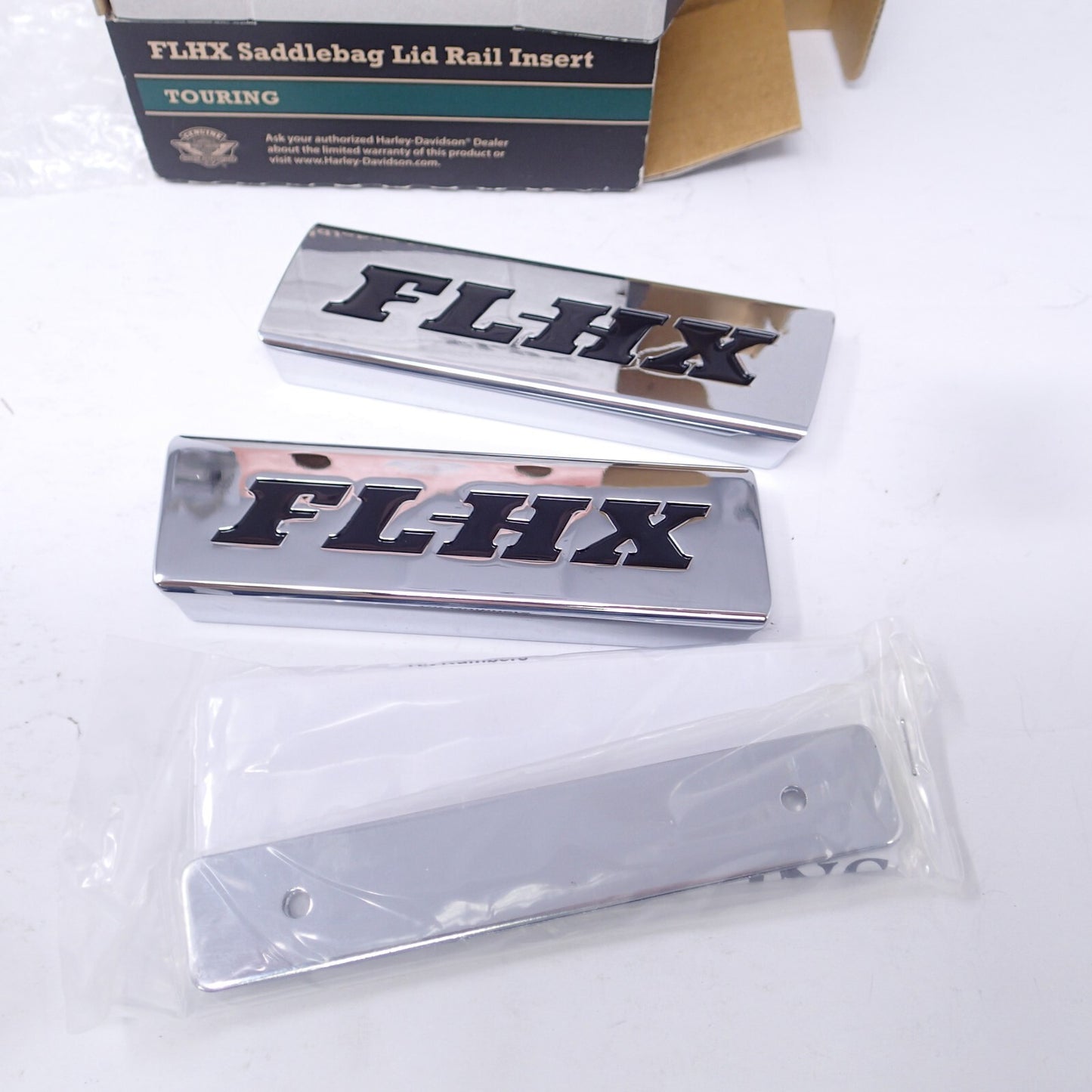 Harley Davidson FLHX Saddlebag Lid Rail Insert - New - 90200742