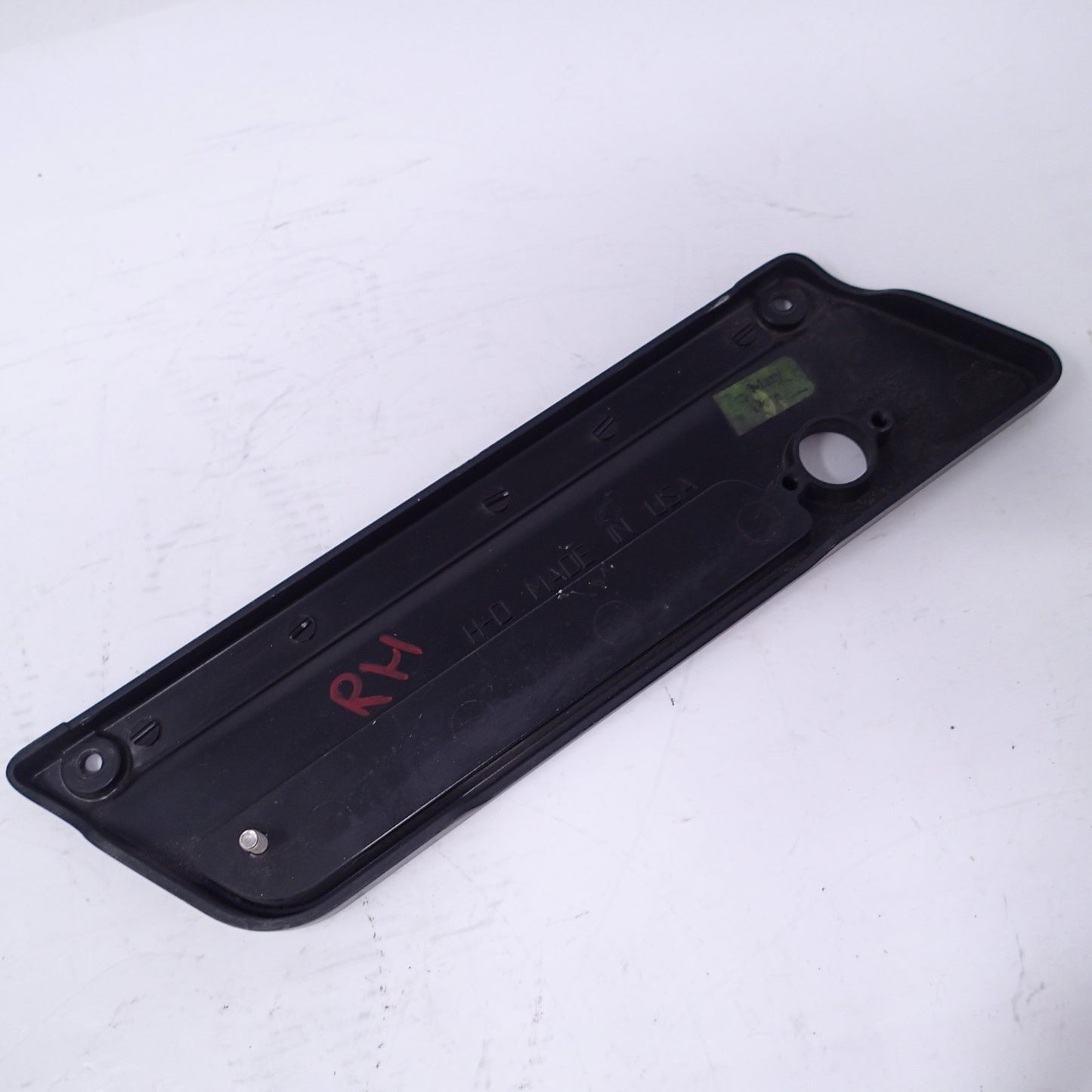 90601-93A USED 93-2013 HARLEY-DAVIDSON TOURING RIGHT SADDLEBAG LATCH COVER ONE