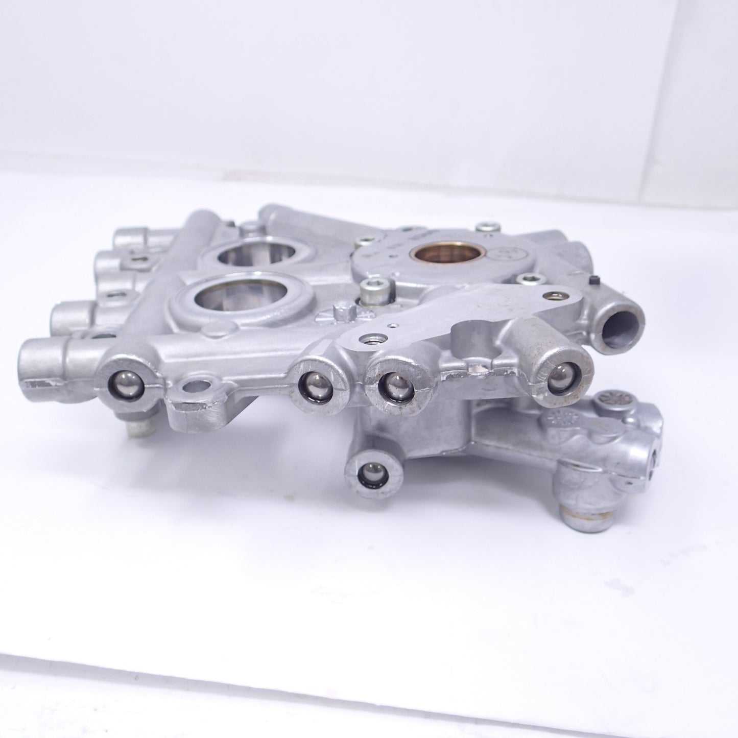 14-17 Harley FXDL Dyna Low Rider Oil Pump Cam Shaft Plate 26277-06 25358-06A