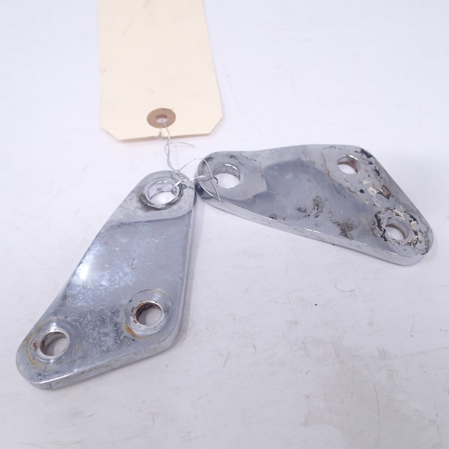 Chrome Footpeg Mount Bracket Set for Harley Shovelhead 47116-77