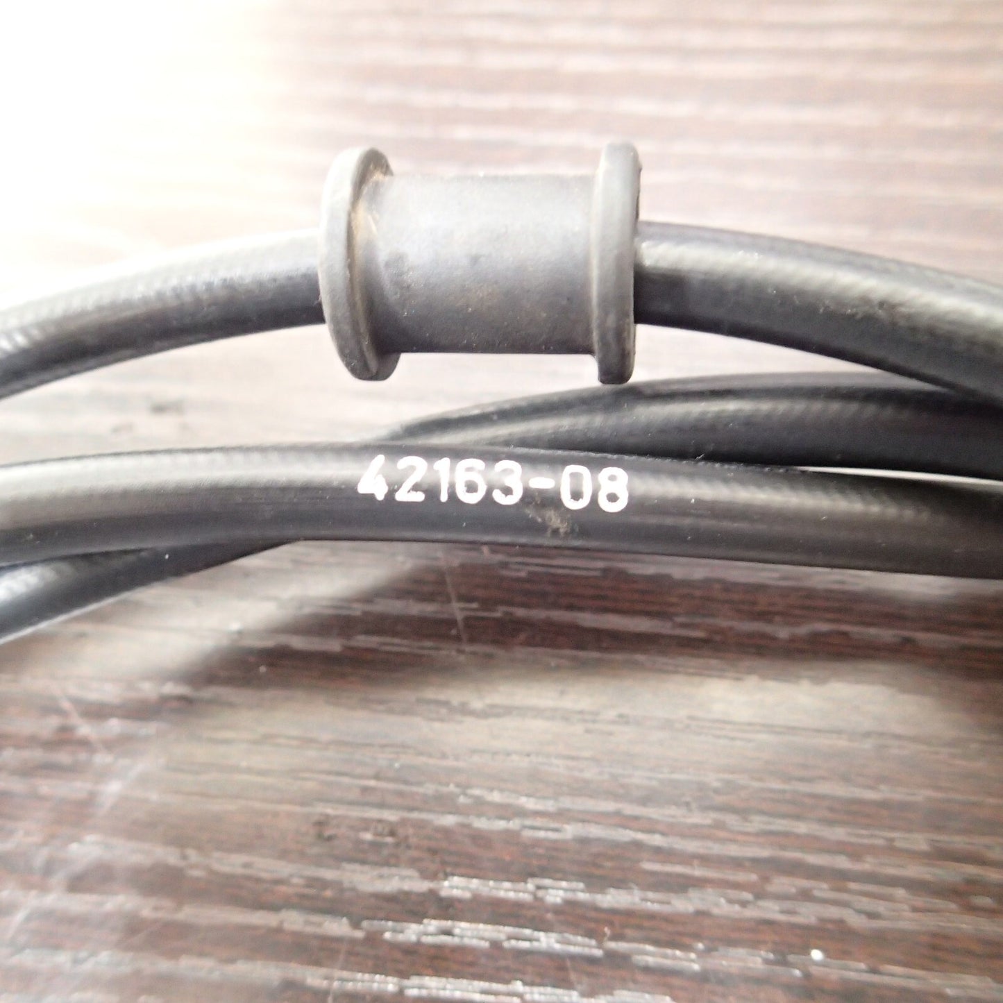 09 Harley Davidson FXDF Fat Bob Front Brake Line Hose 42163-08 ( 08-017)