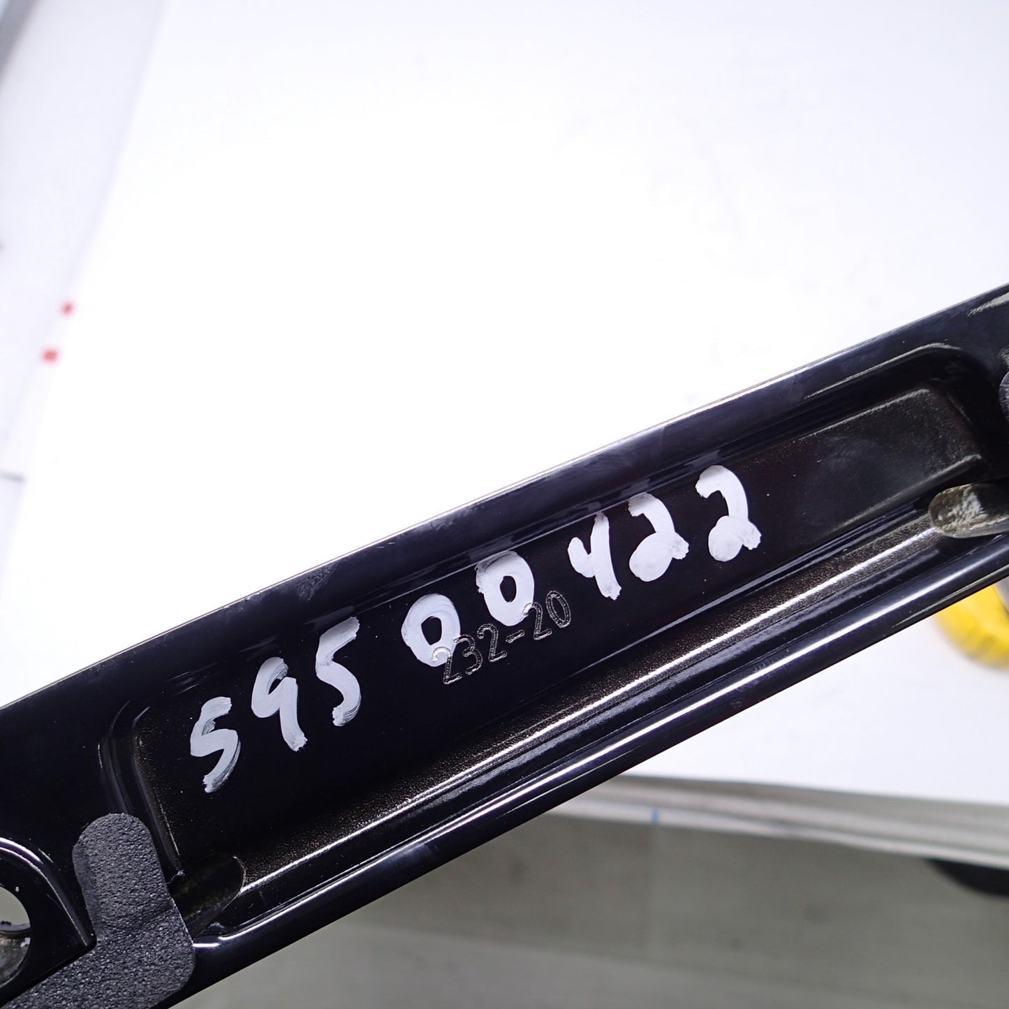 Harley Street Bob FXBB RIGHT Rear Fender Frame Cover Strut Slim Softail 59500422