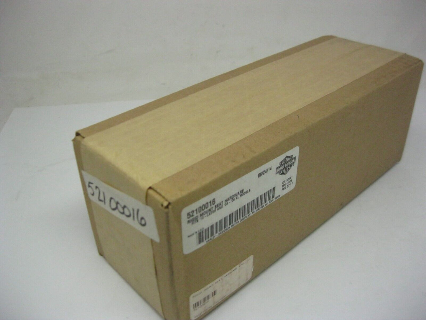 Harley-Davidson Rigid Mount Seat Hardware 52100016