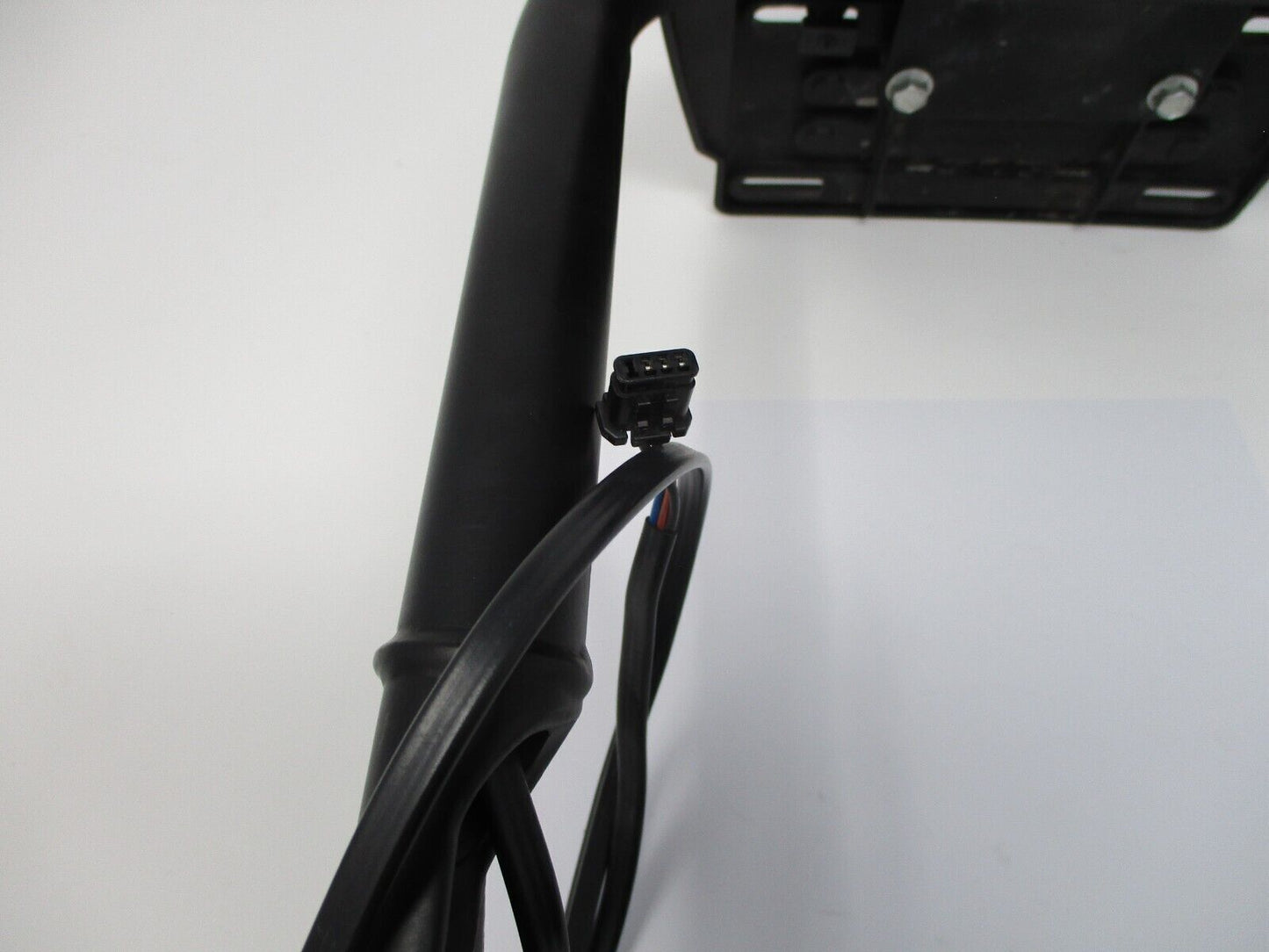 Harley Davidson OEM License Plate Bracket, Reflector and Tail Light 67900397