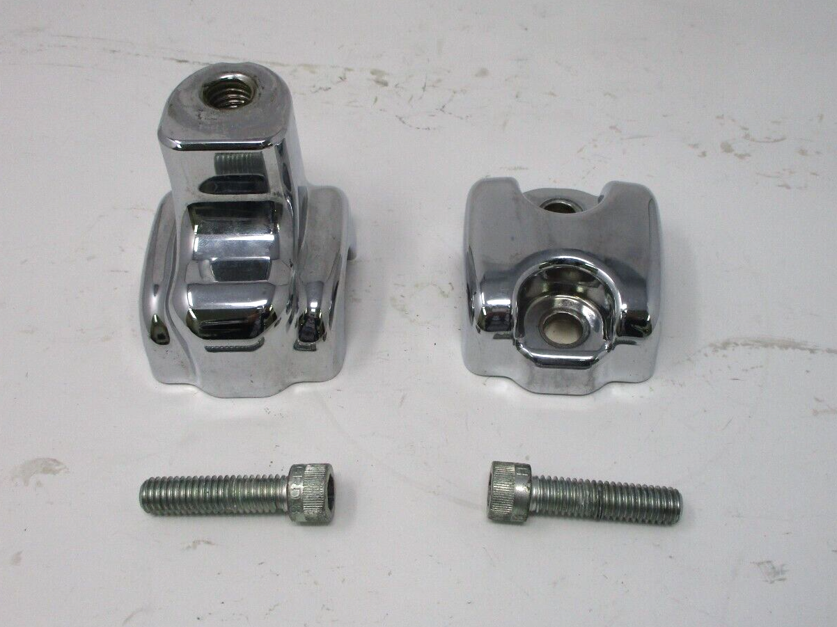 Harley-Davidson OEM '07-'22 Handlebar Riser & Clamp Chrome 56889-07 56887-07