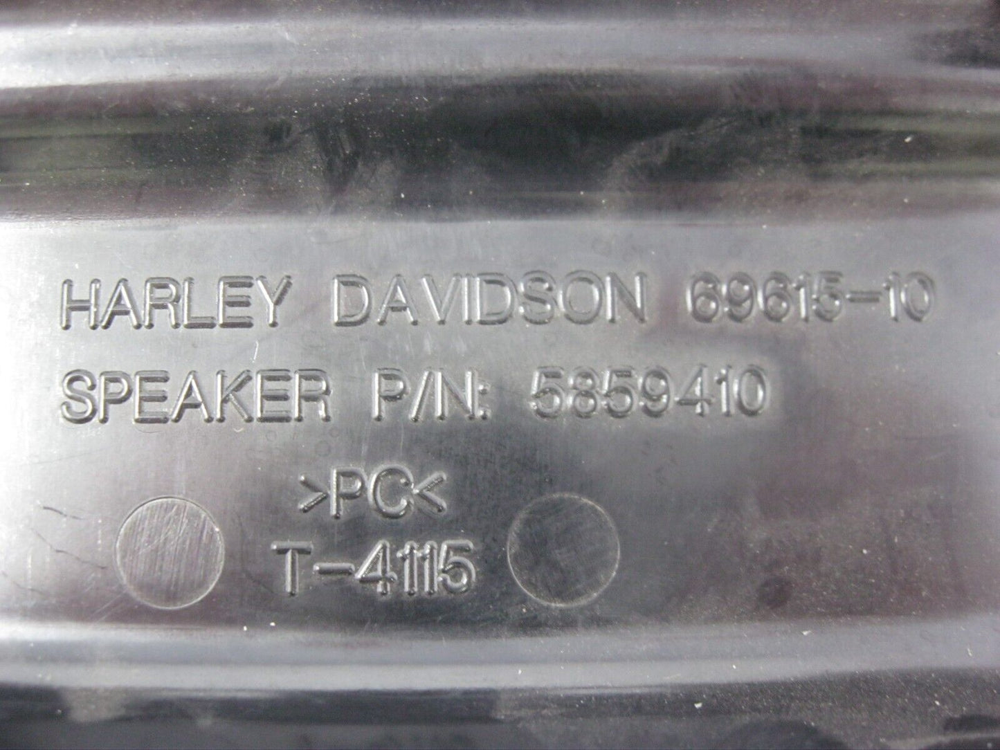 Harley Davidson OEM 10-22 Rear Fender Tip Light Splash Guard 69615-10