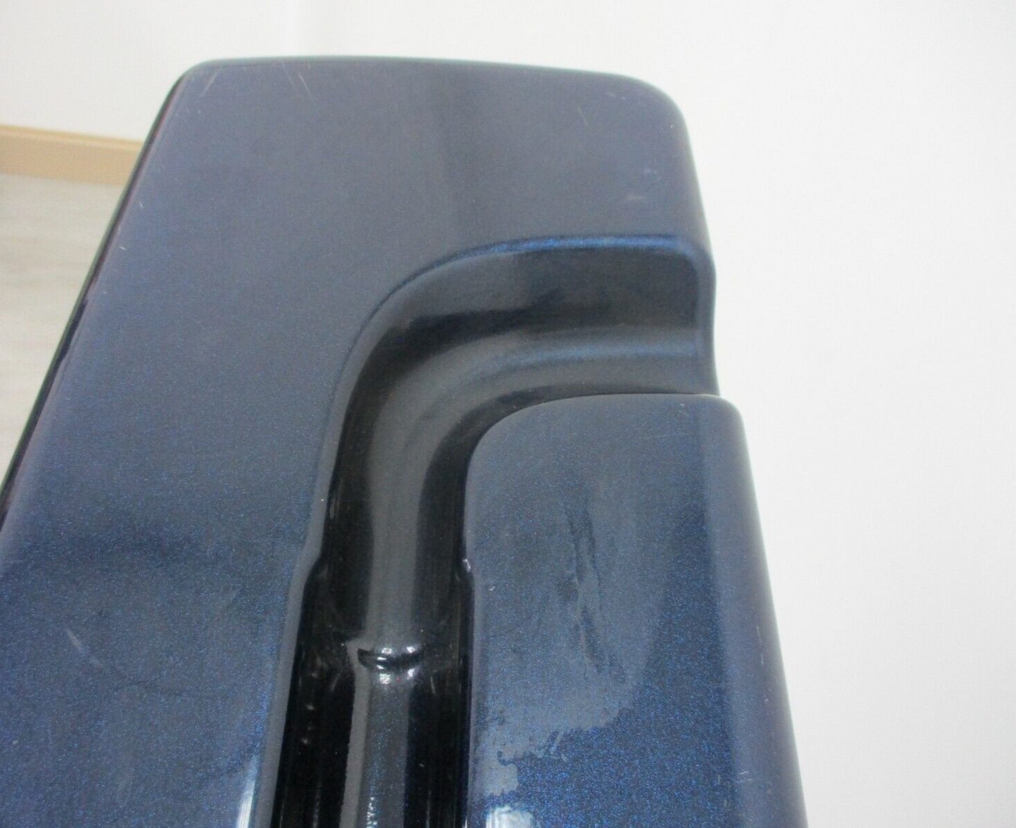 Harley-Davidson OEM Left Saddlebag Metallic Blue w/Stripe '99-'00 90753-93