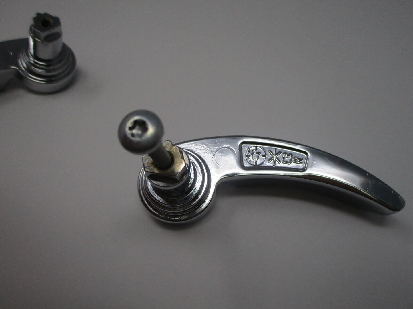 Harley Davidson OEM Left and Right Chrome Saddlebag Latches 90200903+90200902