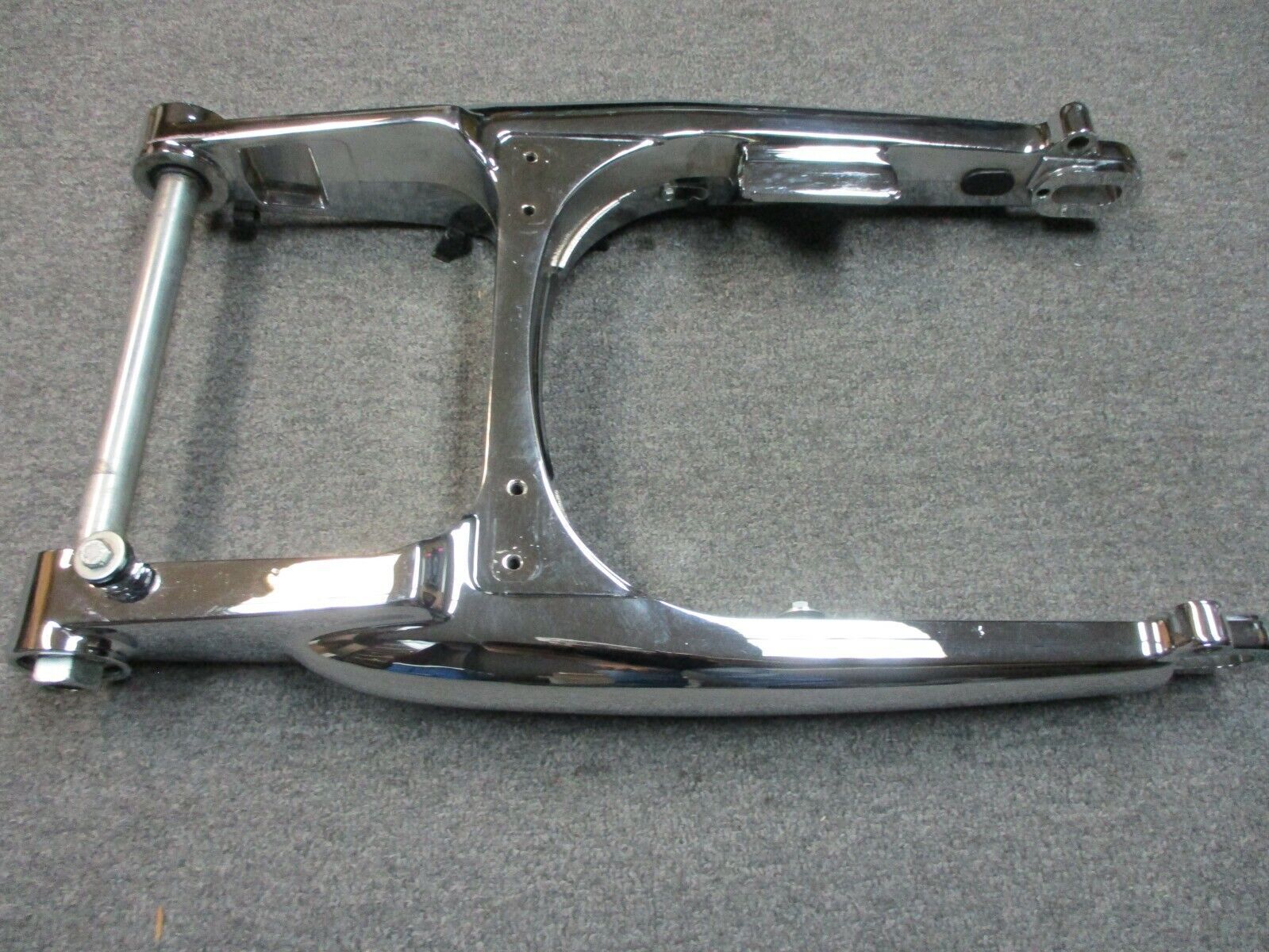 Chrome swingarm harley 2024 softail