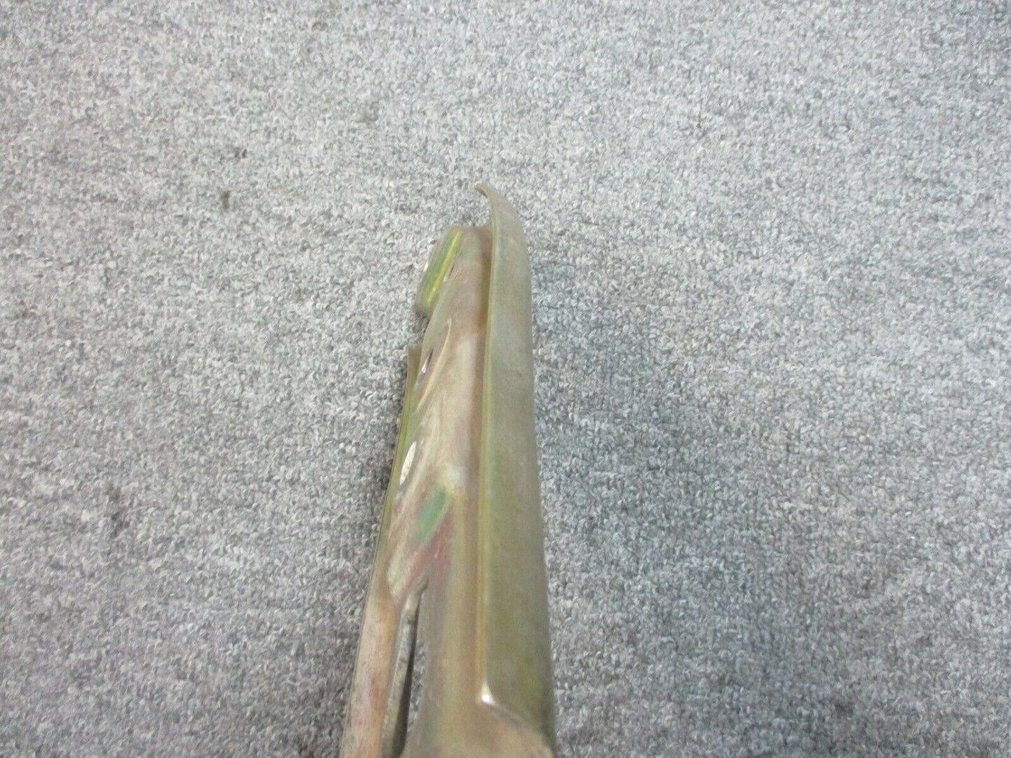 Harley Davidson OEM 00-07 Deuce Left Fender Support Bracket 56628-00