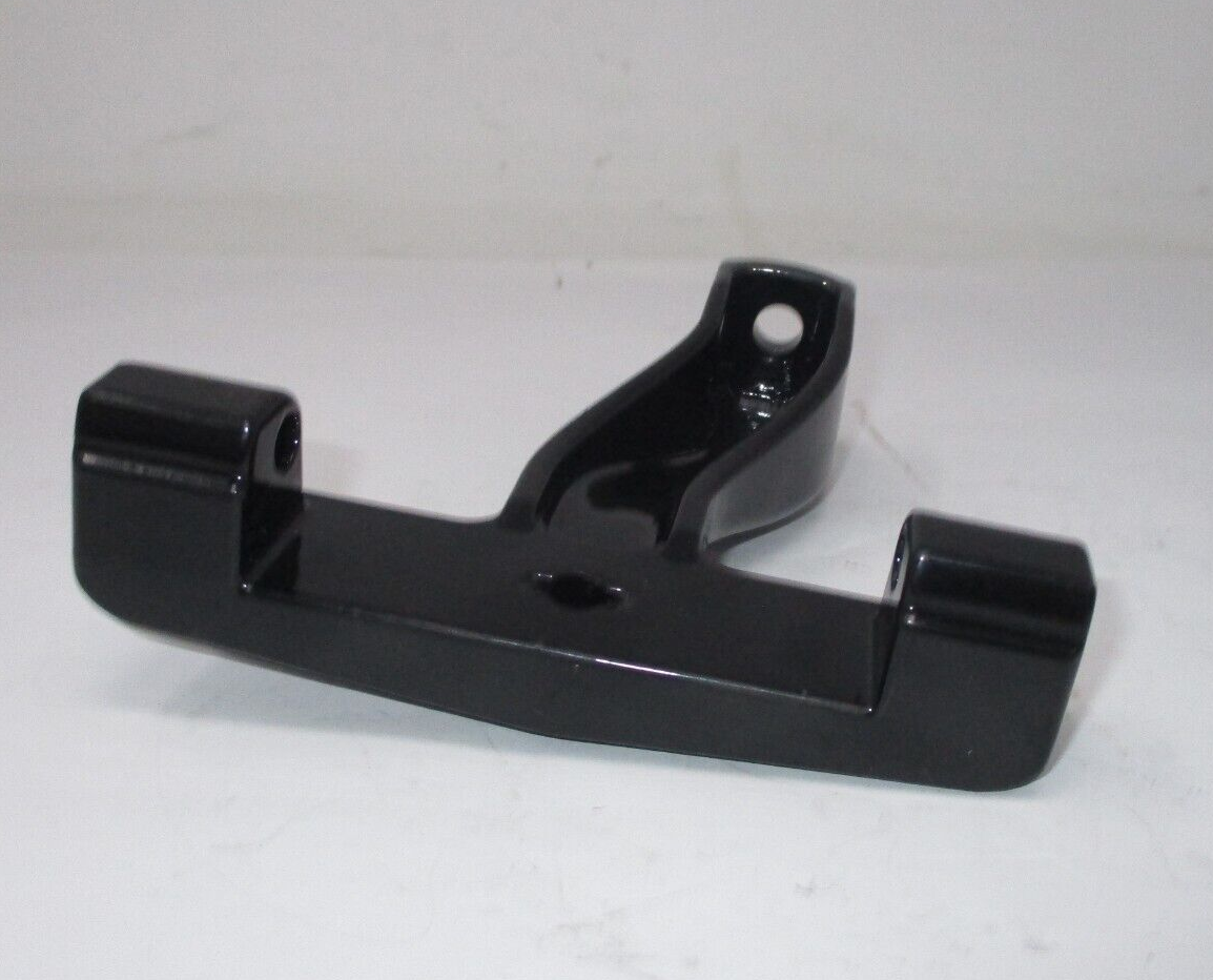 Harley-Davidson Right Footboard Support Bracket 50403-07