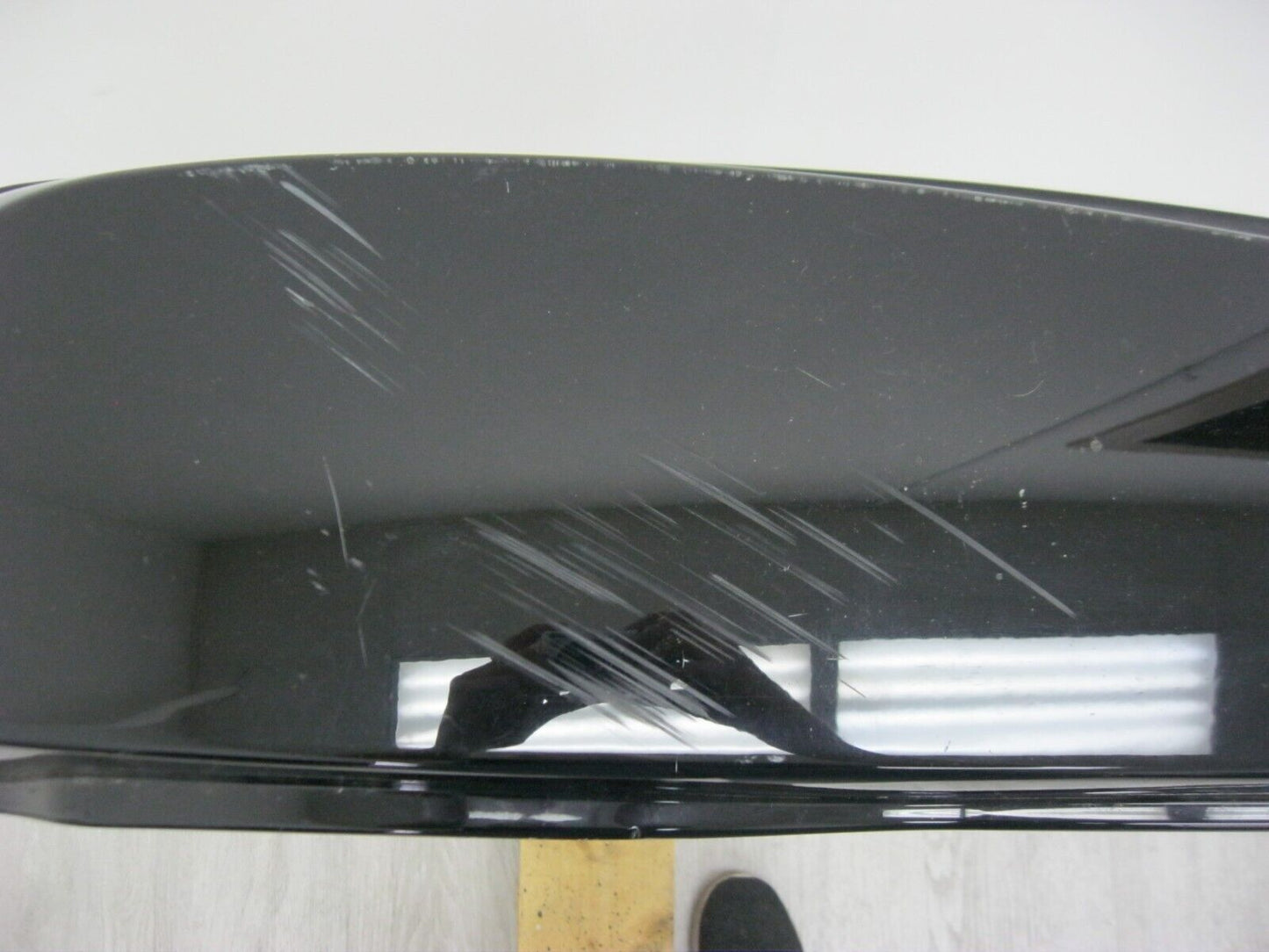 Harley-Davidson OEM Left Saddlebag Lid Damaged 90200411 2014-Later