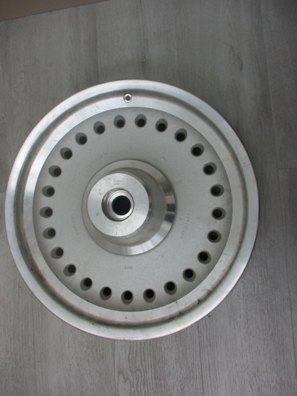 Harley Davidson OEM Front Wheel 41038-08 TUBELESS 17X3.5