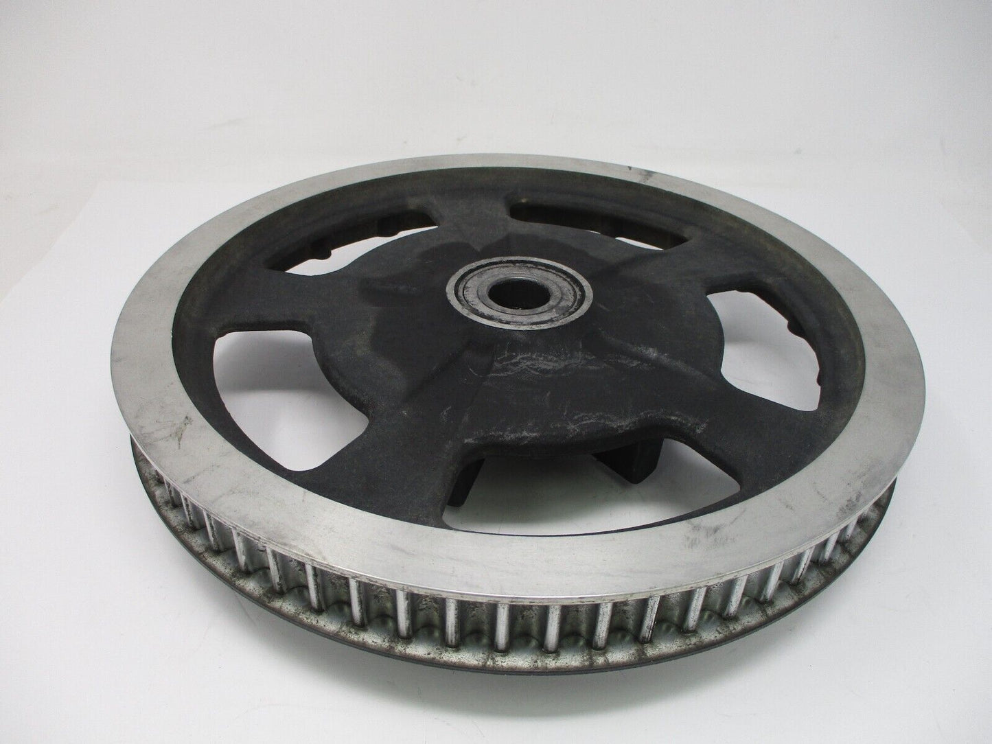 Harley-Davidson OEM Rear Drive Belt Pulley 68T  Black   37781-09
