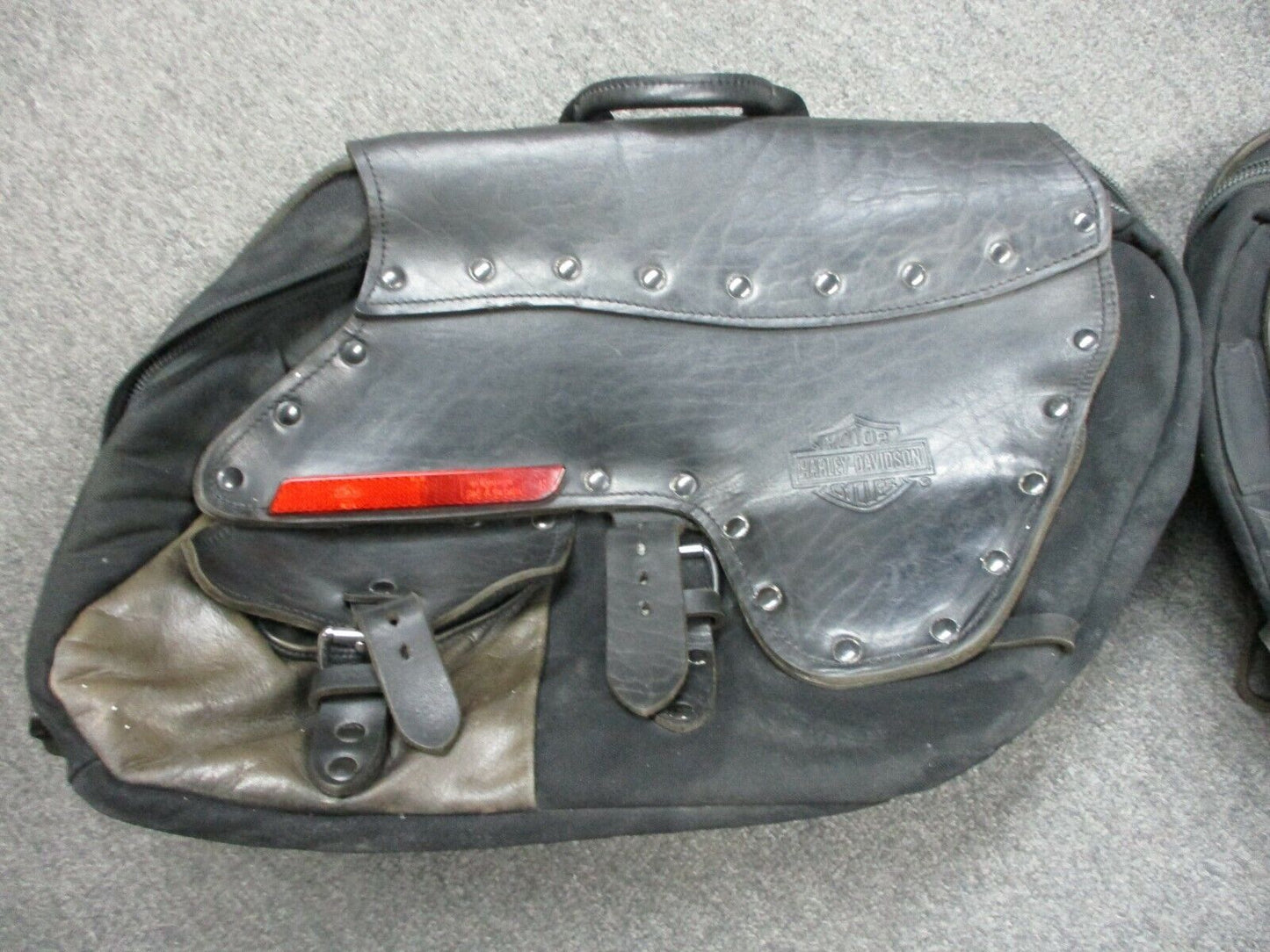 Harley Davidson OEM FXDS/FXDX Dyna Convertible Saddle Bags 90818-96 1997-2000
