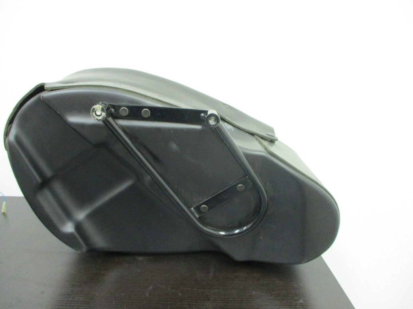 Harley-Davidson OEM RH Saddlebag Leather Teardrop 79056-01