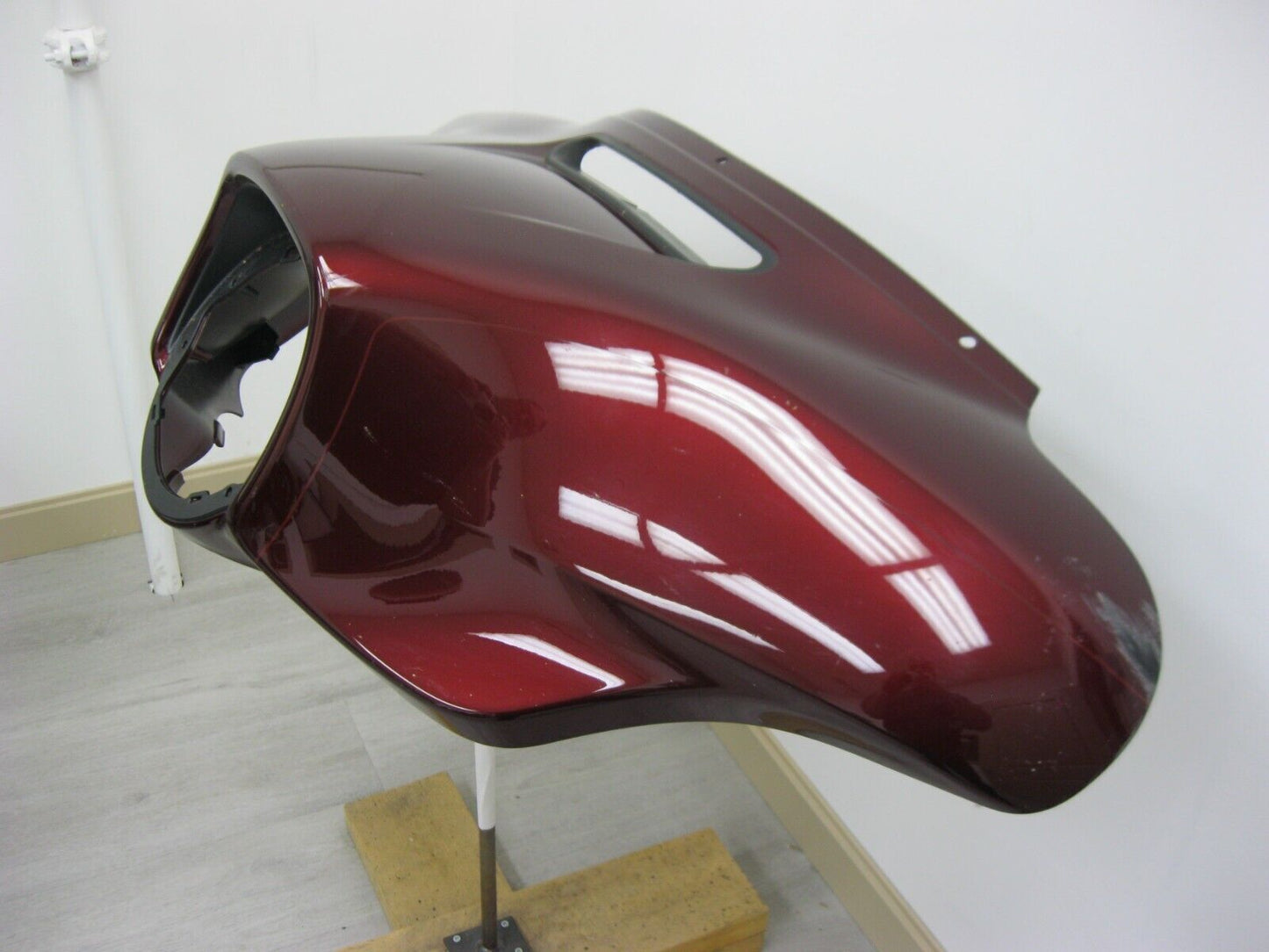 Harley Davidson OEM '14 - '22 FL Outer Fairing 57000383