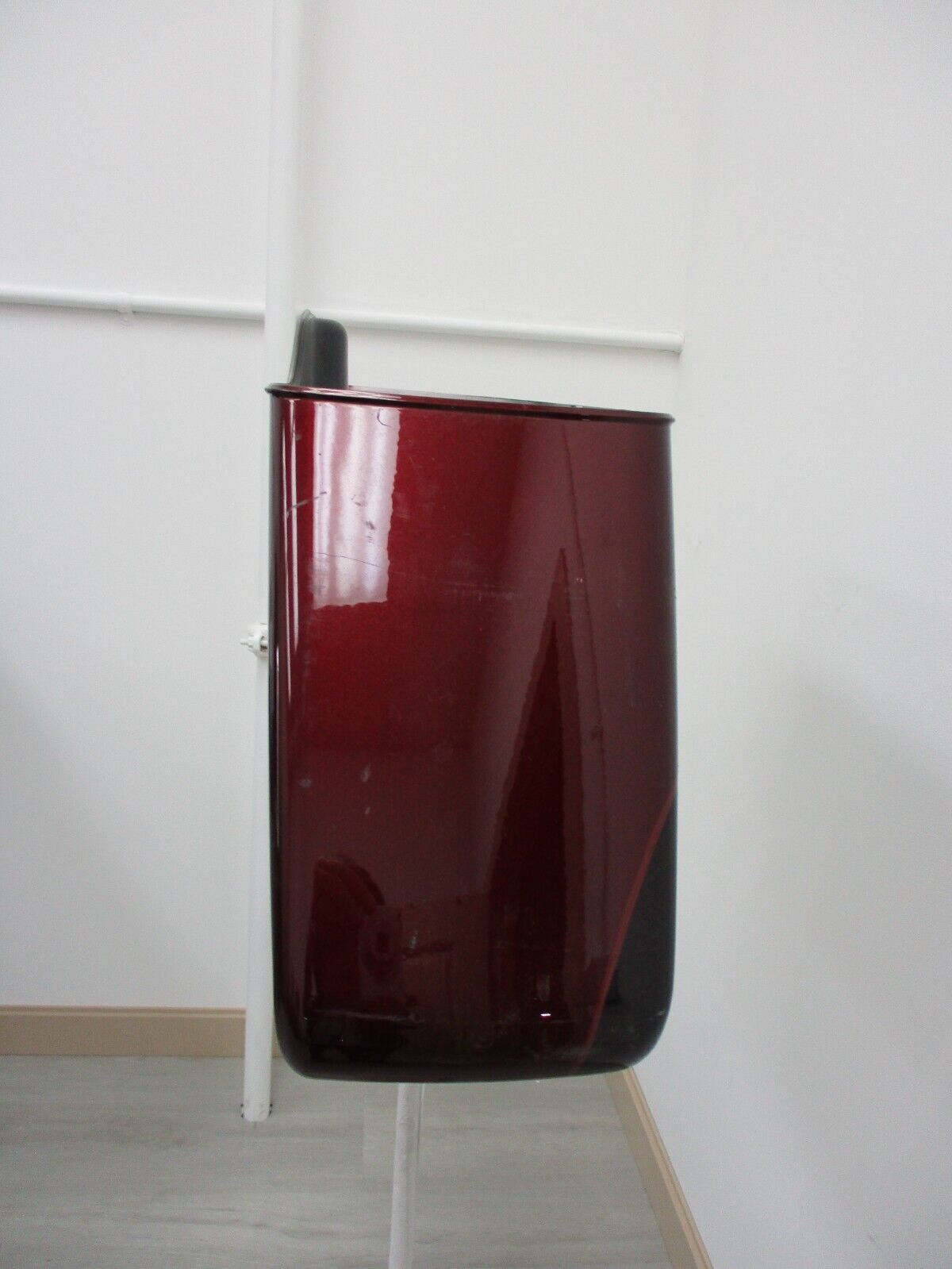 Harley Davidson OEM Right Saddlebag Metallic Black/Burgundy 90200412 2014-Later