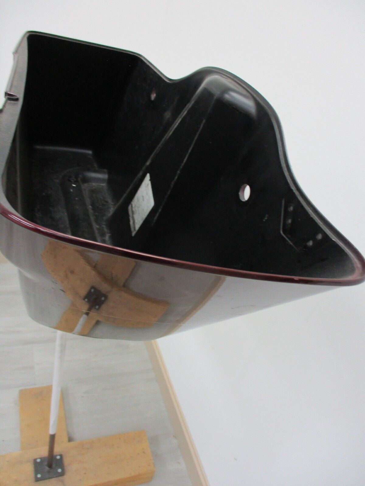Harley Davidson OEM Right Saddlebag Metallic Black/Burgundy 90200412 2014-Later