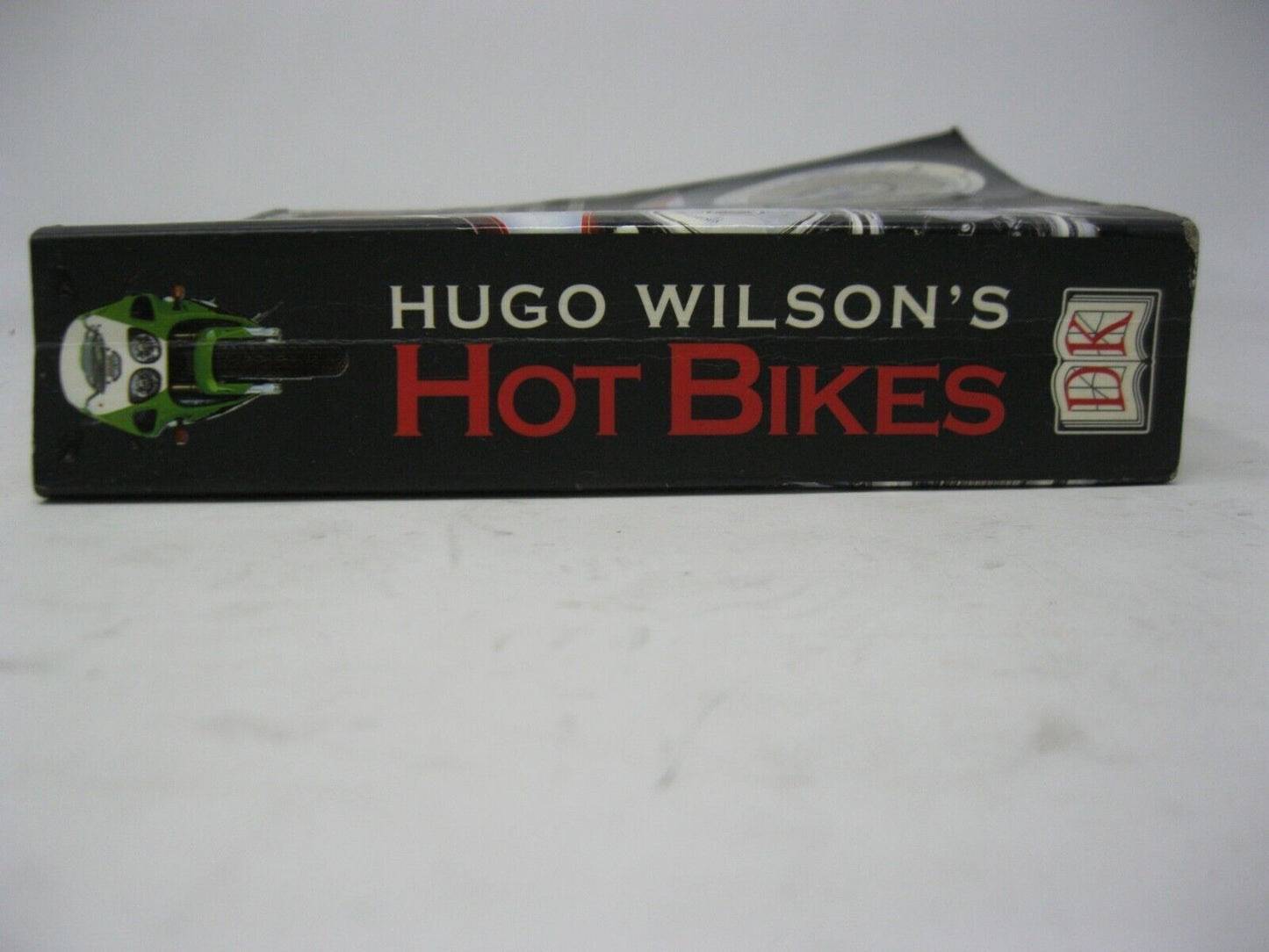 Hugo Wilson's Hot Bikes 2001 Softcover