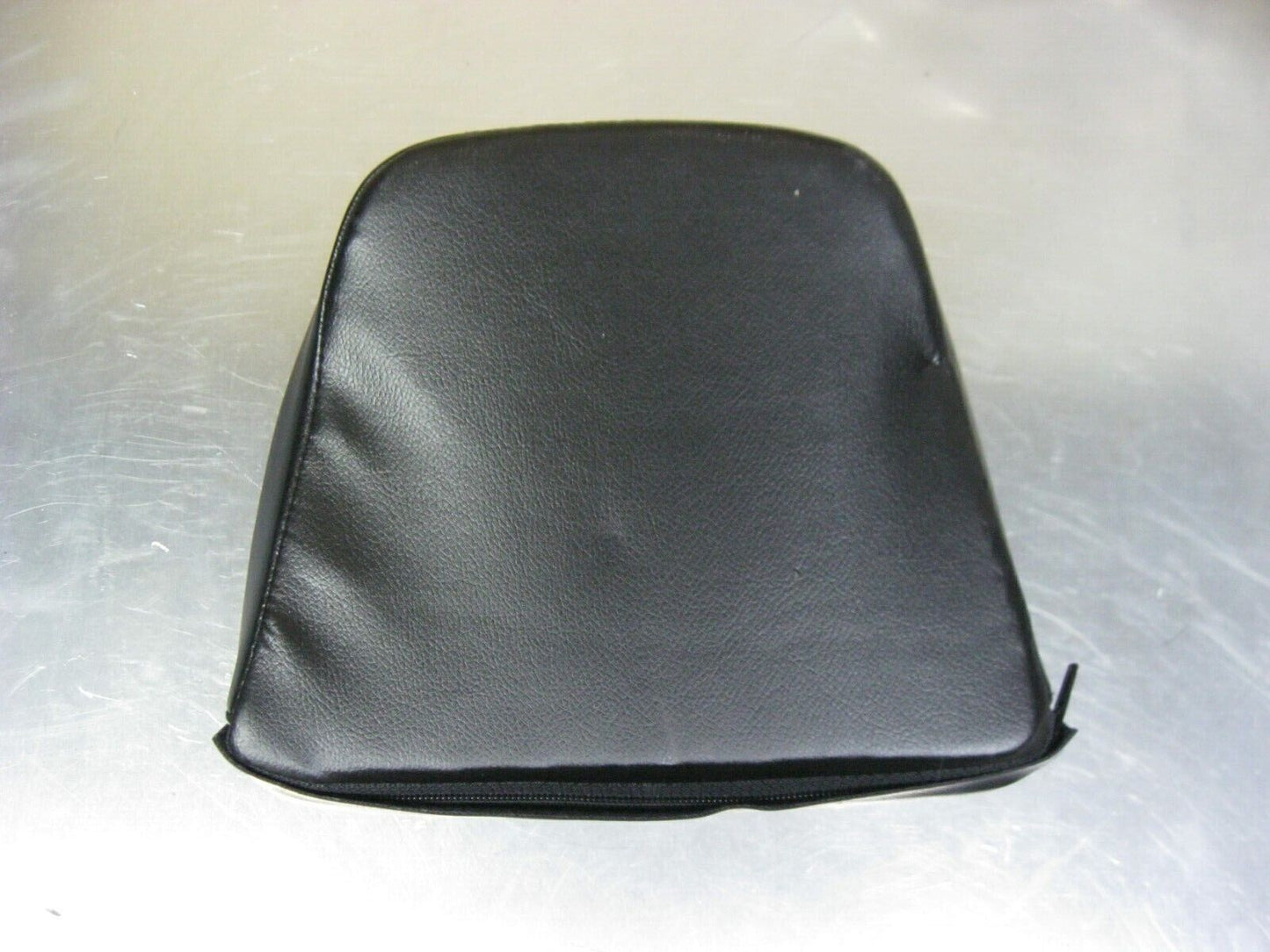 Road Krome Pad Oval Plain Backrest 16-1352