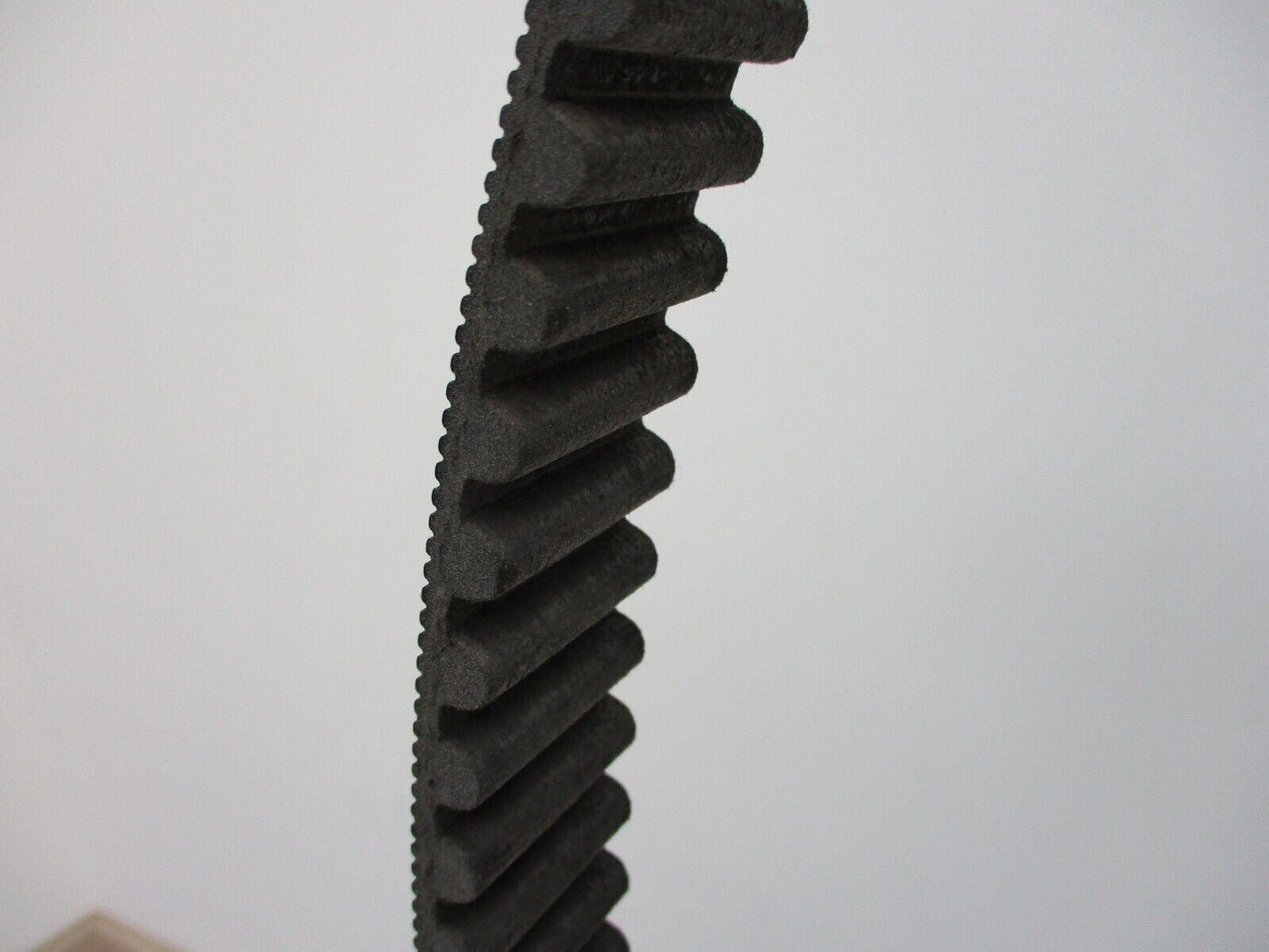 Harley Davidson OEM 126 x 1 1/2" Drive Belt for '85 - '86 Wide Glide 40003-79