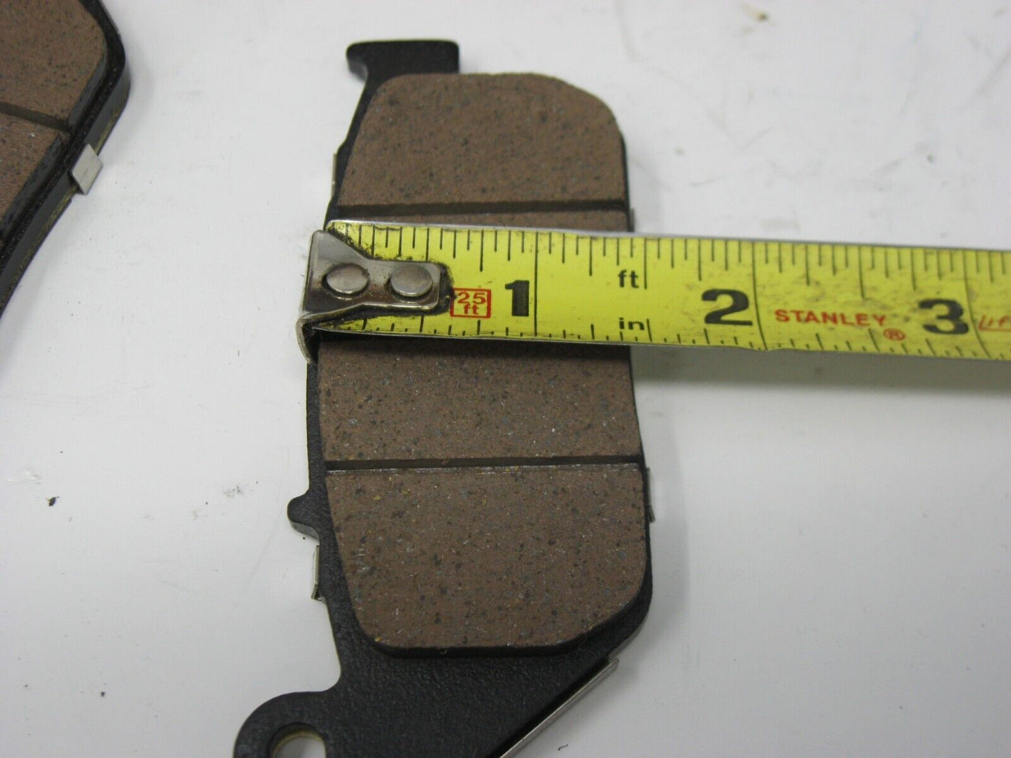 HAWK Motorcycle Brake Pad Set  V-TWIN HMC1013