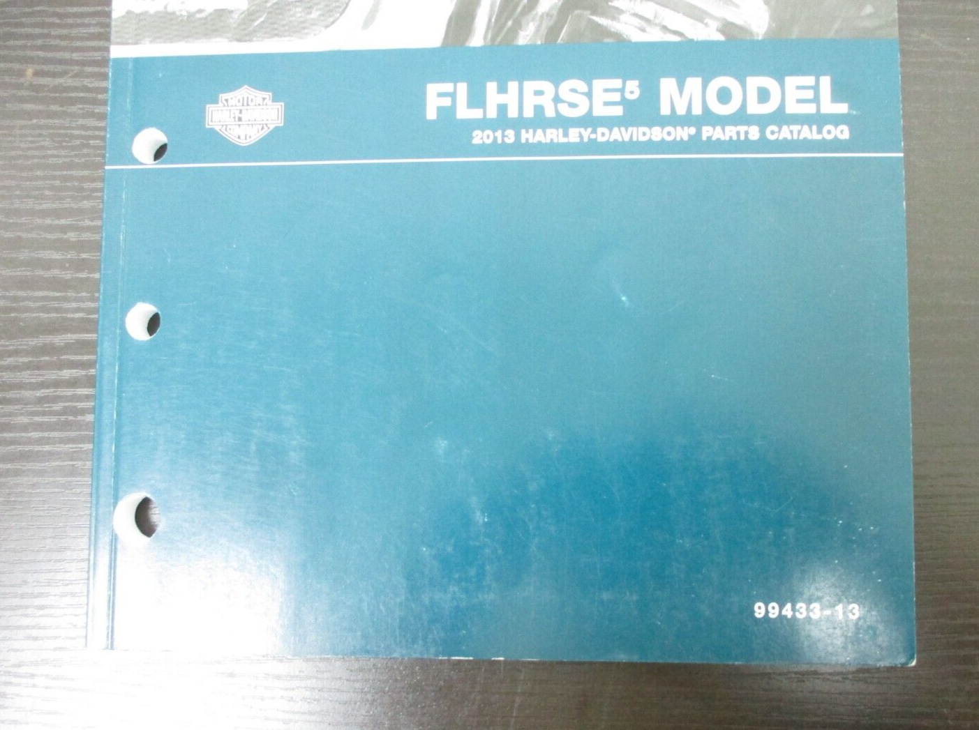 Harley-Davidson 2013 FLHRSE5 Model Parts Catalog 99433-13