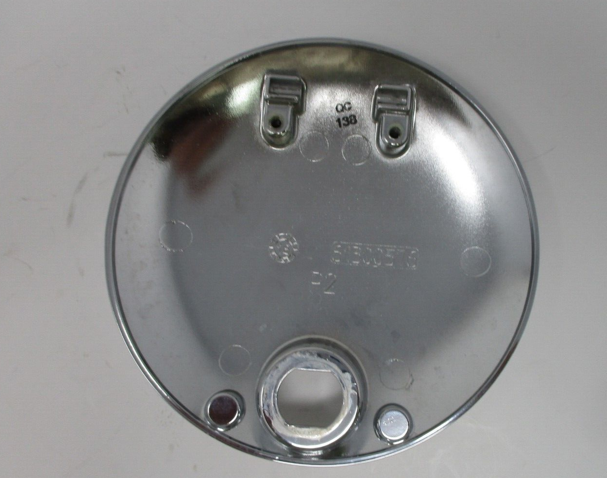 Harley-Davidson  Chrome Tank Console Door Chrome 61300576