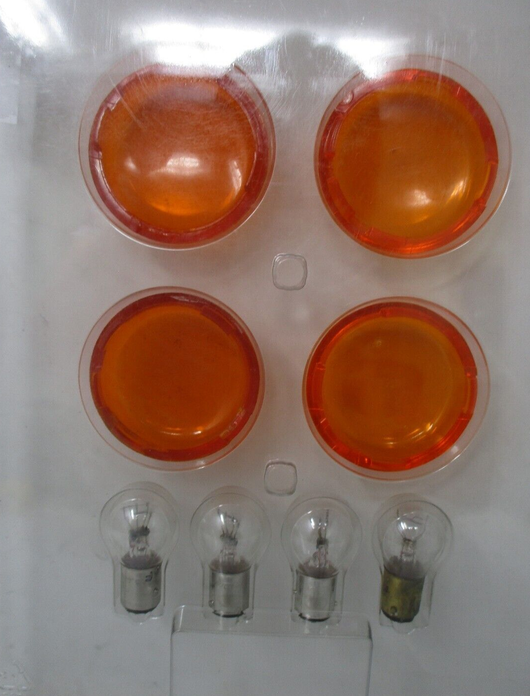 Harley-Davidson Amber Signal Lens With Bulbs Four Pack (2 Broken Tabs) 68973-00