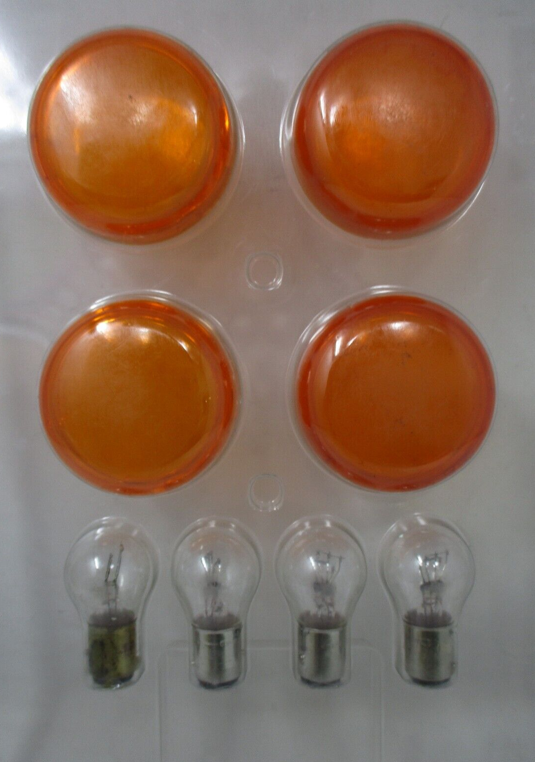 Harley-Davidson Amber Signal Lens With Bulbs Four Pack (2 Broken Tabs) 68973-00