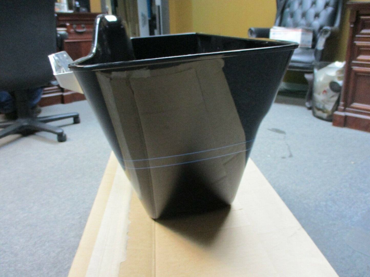 Harley Davidson OEM Left Saddlebag Vivid Black W/Grey Stripe Chevron 79091-93B