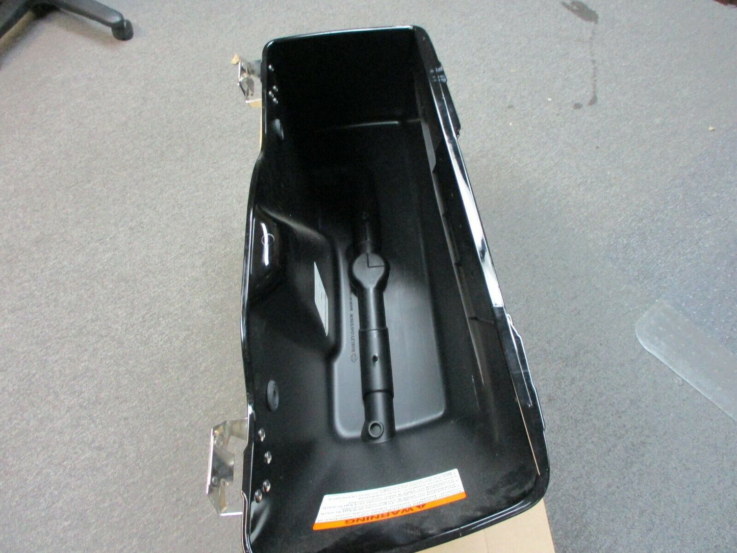 Harley Davidson OEM Left Saddlebag Vivid Black W/Grey Stripe Chevron 79091-93B