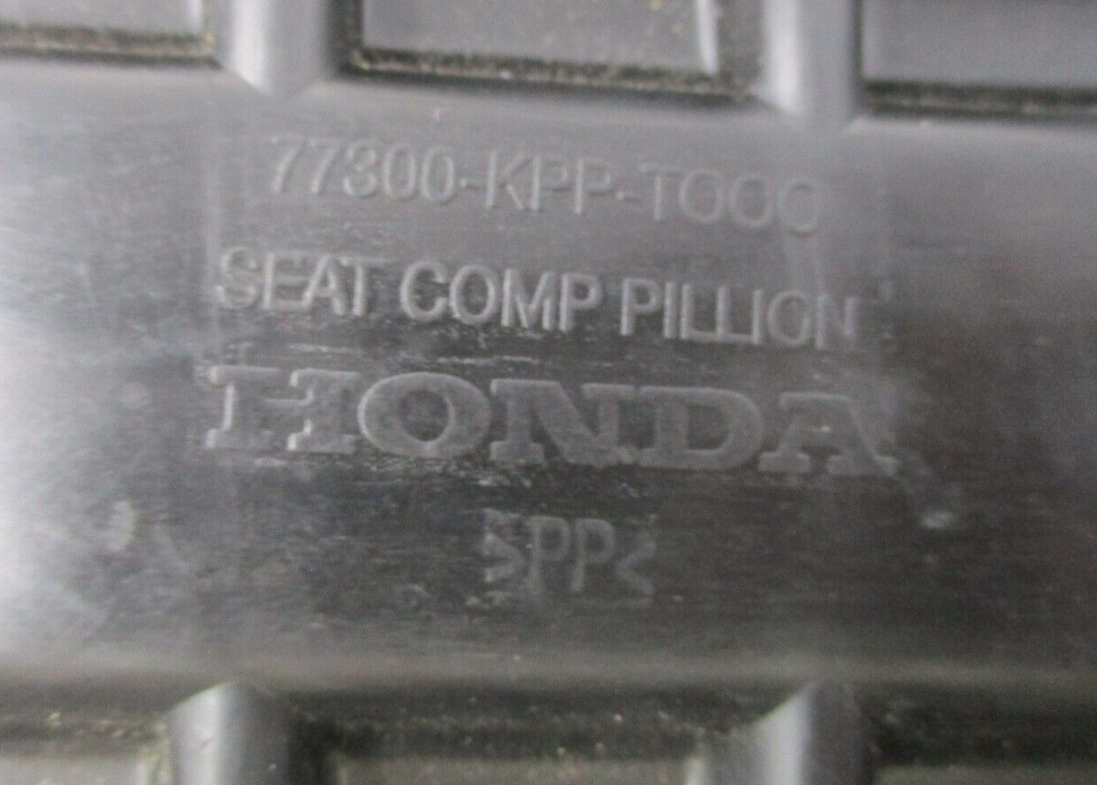 Honda CBR250 Rear Seat  77300-KPP-T000