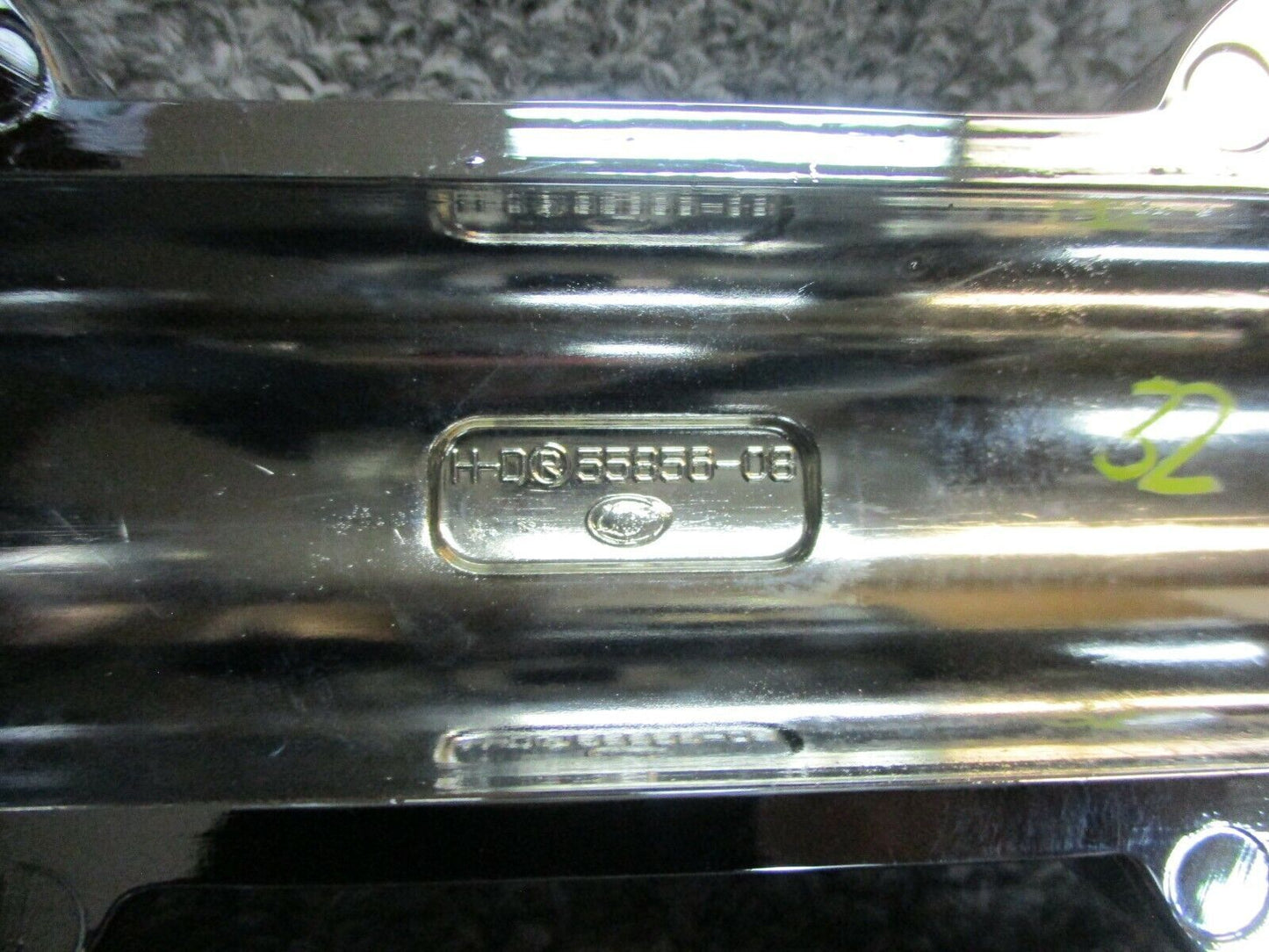 Harley Davidson OEM Risers With Top Clamp 55883-10 DYNA, Softail 1.25 Inch Bars