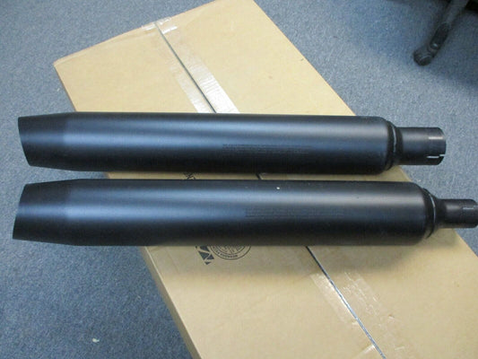 Harley Davidson OEM FLHR/FLHS/FLTR Black Exhaust Mufflers 64900765 2018-20