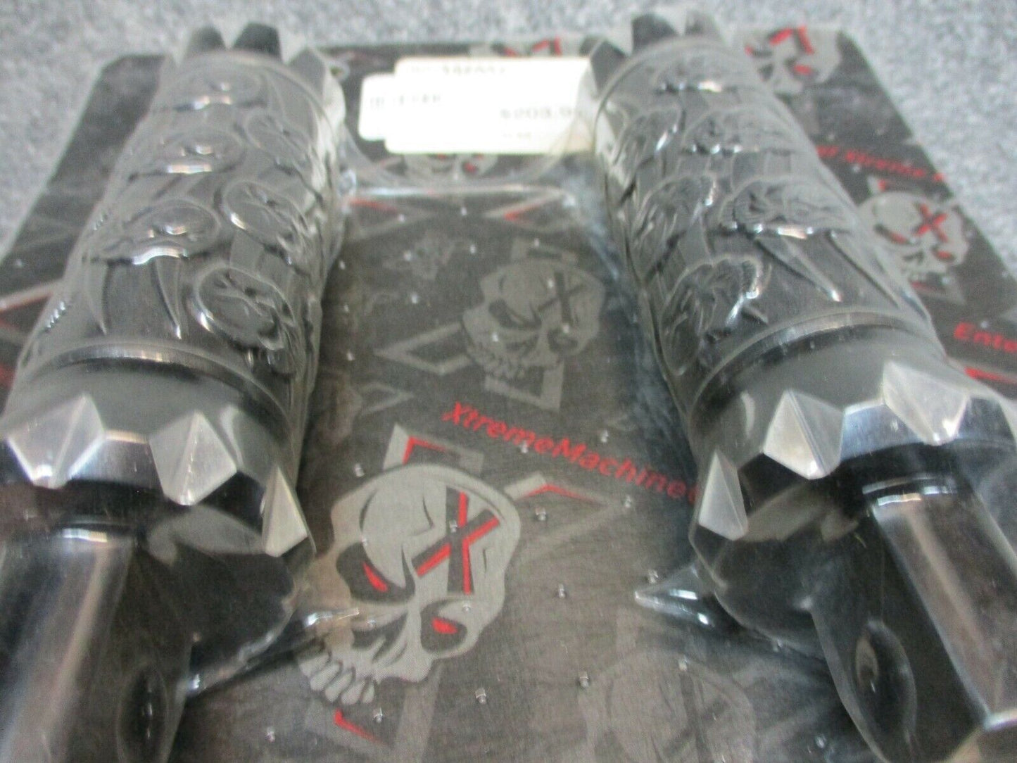 Xtreme Machine V Cut Foot Pegs for Harley Davidson